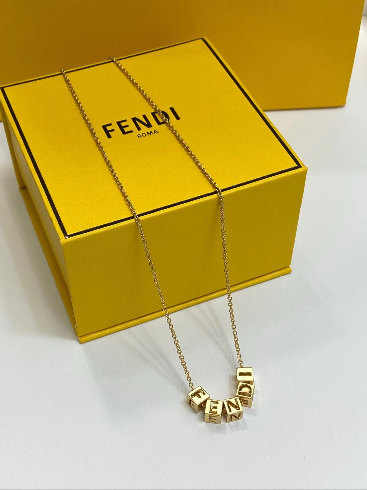 Jewelry FENDI 18123180