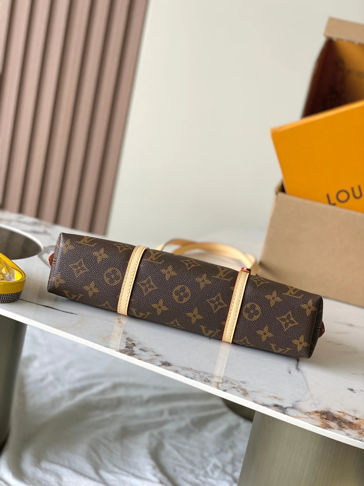 Women's Classic Handbags LOUIS VUITTON 18521066