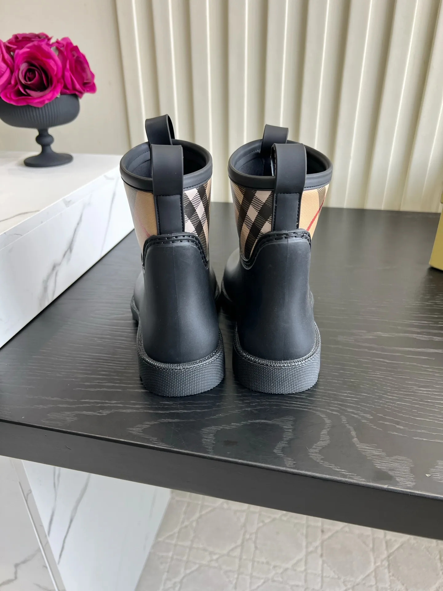 Women's Boots BURBERRY 18170854