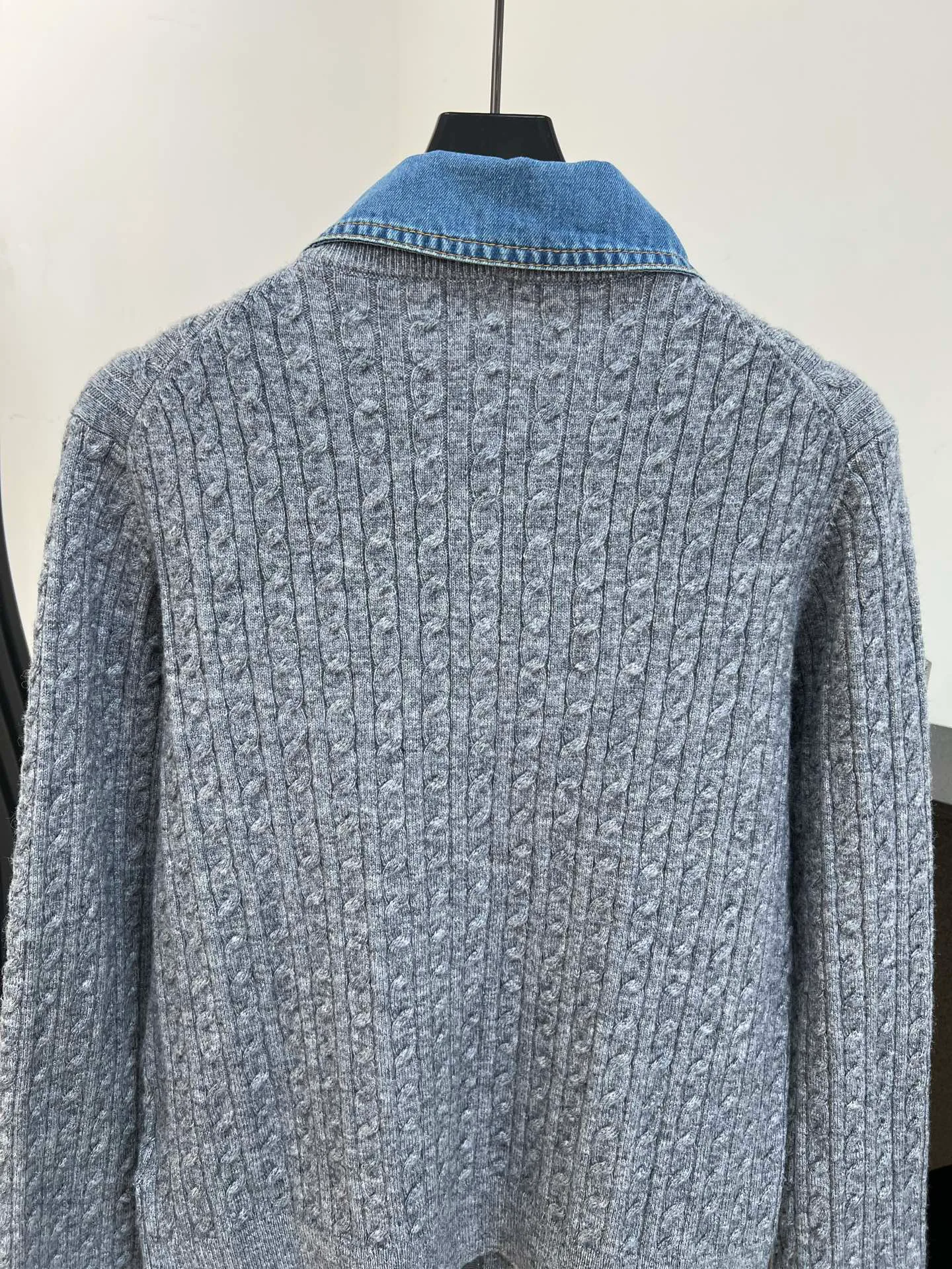 Women's Jumpers And Sweaters MIU MIU 18149222