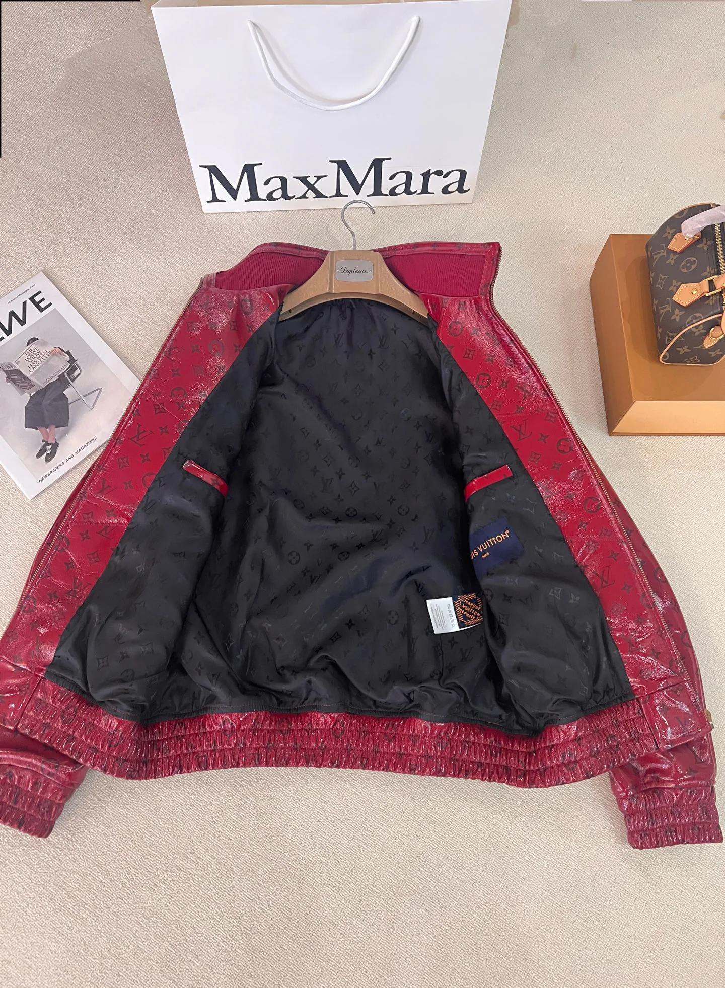 Women's Leather Jackets And Sheepskin Coats LOUIS VUITTON 18409009