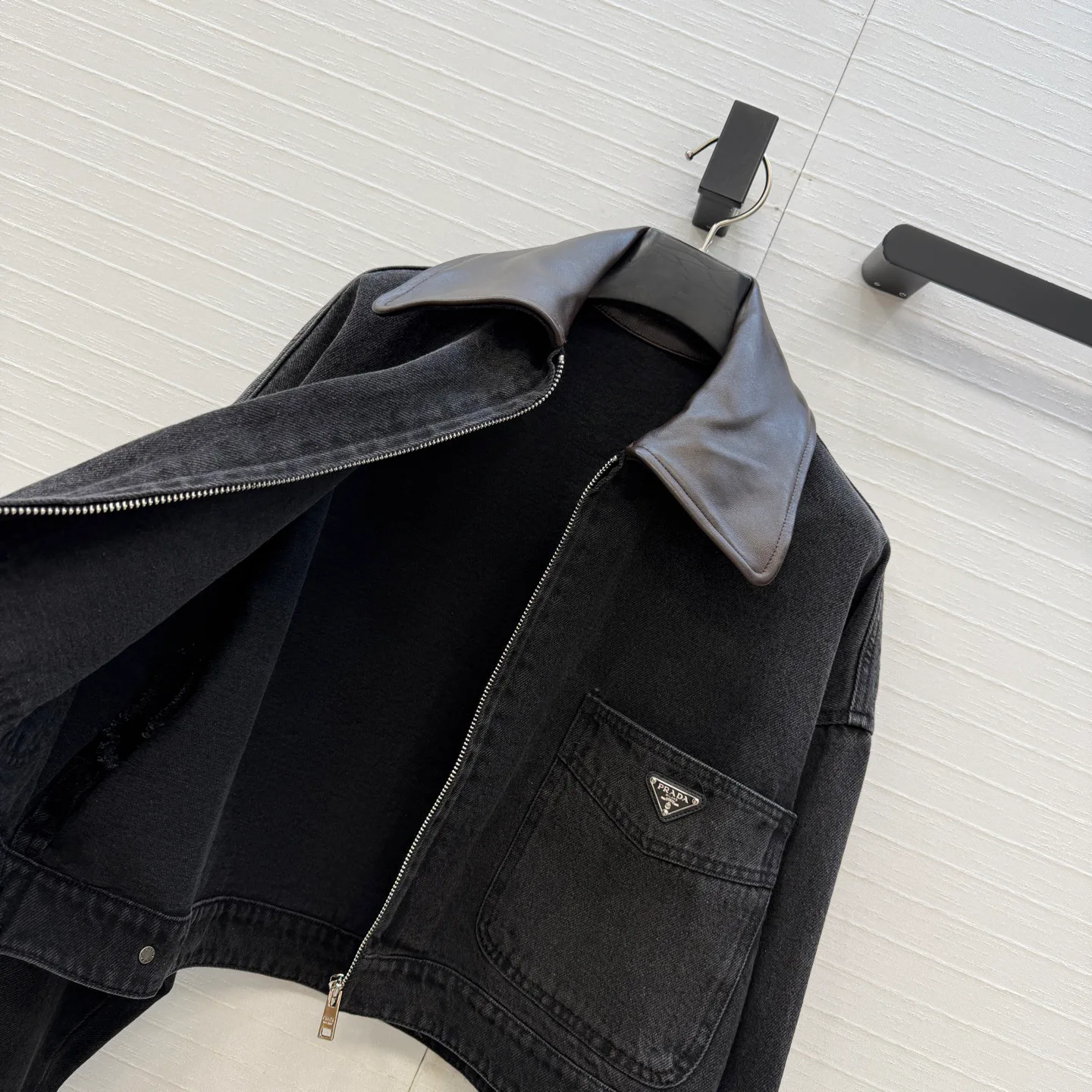Women's Jackets And Down Jackets PRADA 18023388