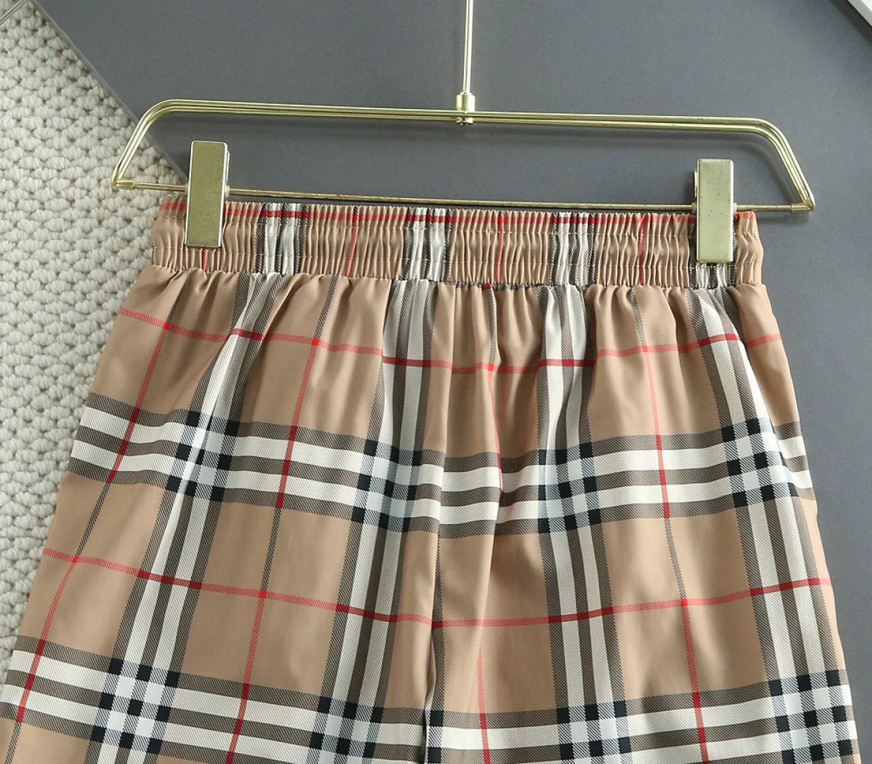 Men's Shorts BURBERRY 18000494