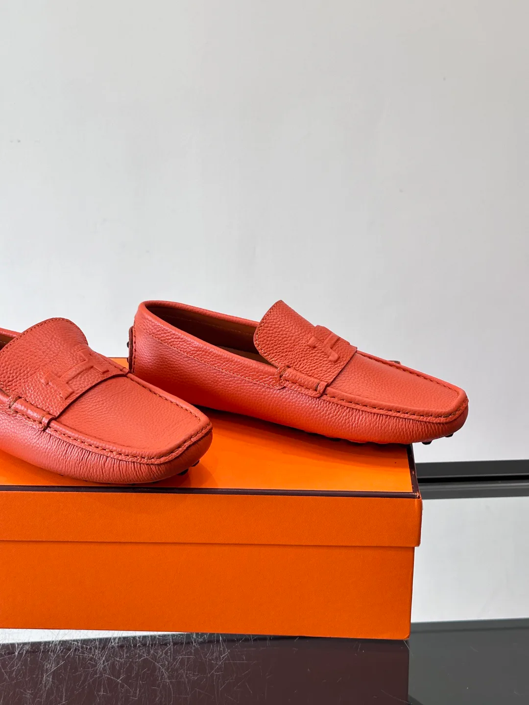 Men's Loafers And Dress Shoes HERMES 18102669