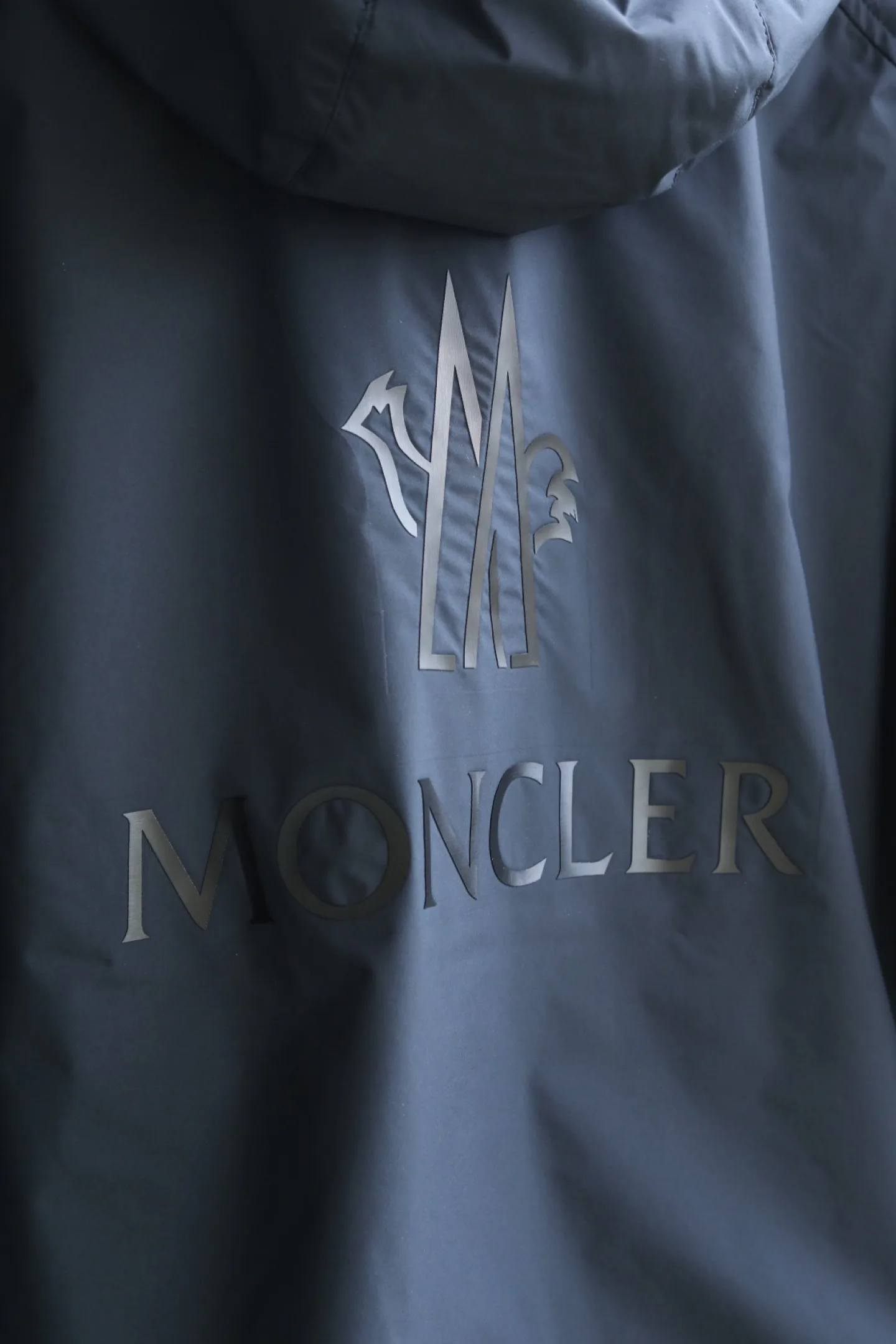 Men's Jackets And Down Jackets MONCLER 18140050