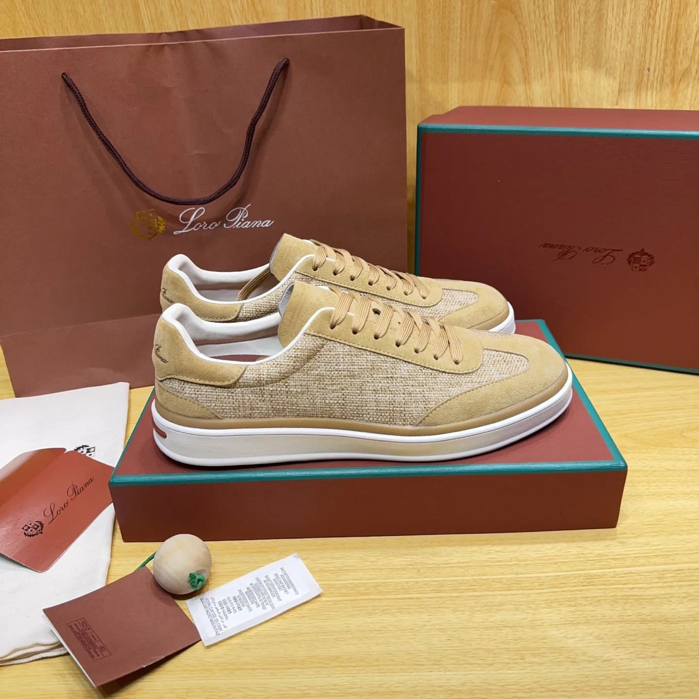 Women's Sneakers LORO PIANA 18263655