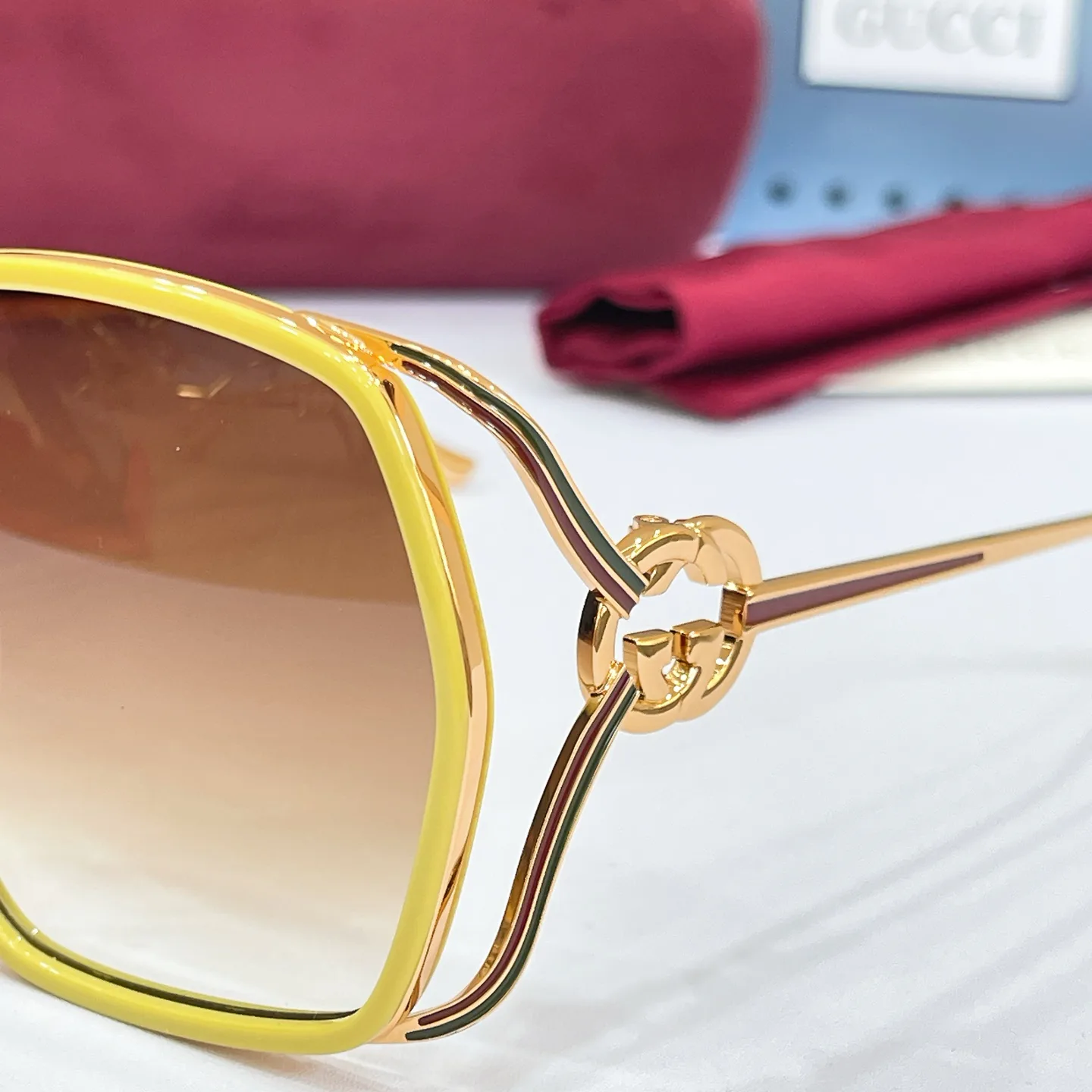 Glasses GUCCI 17381277