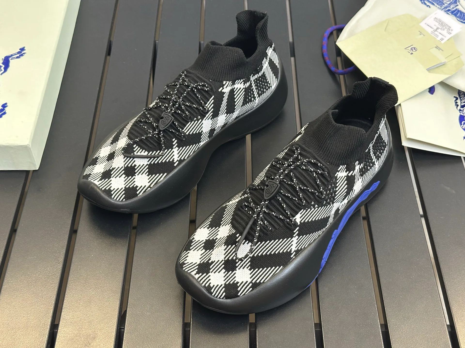 Women's Sneakers BURBERRY 17420326