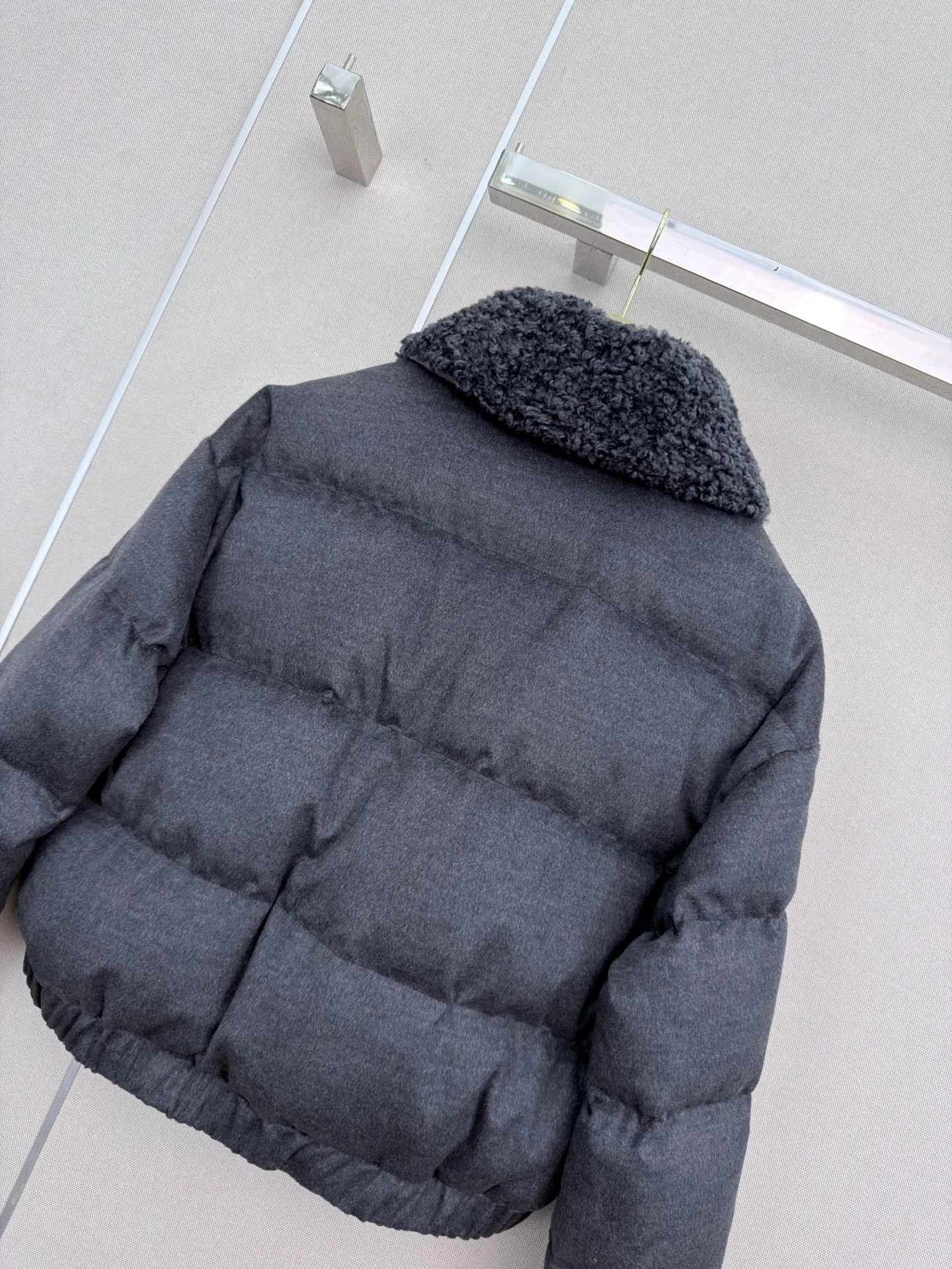 Women's Jackets And Down Jackets BRUNELLO CUCINELLI 18185771