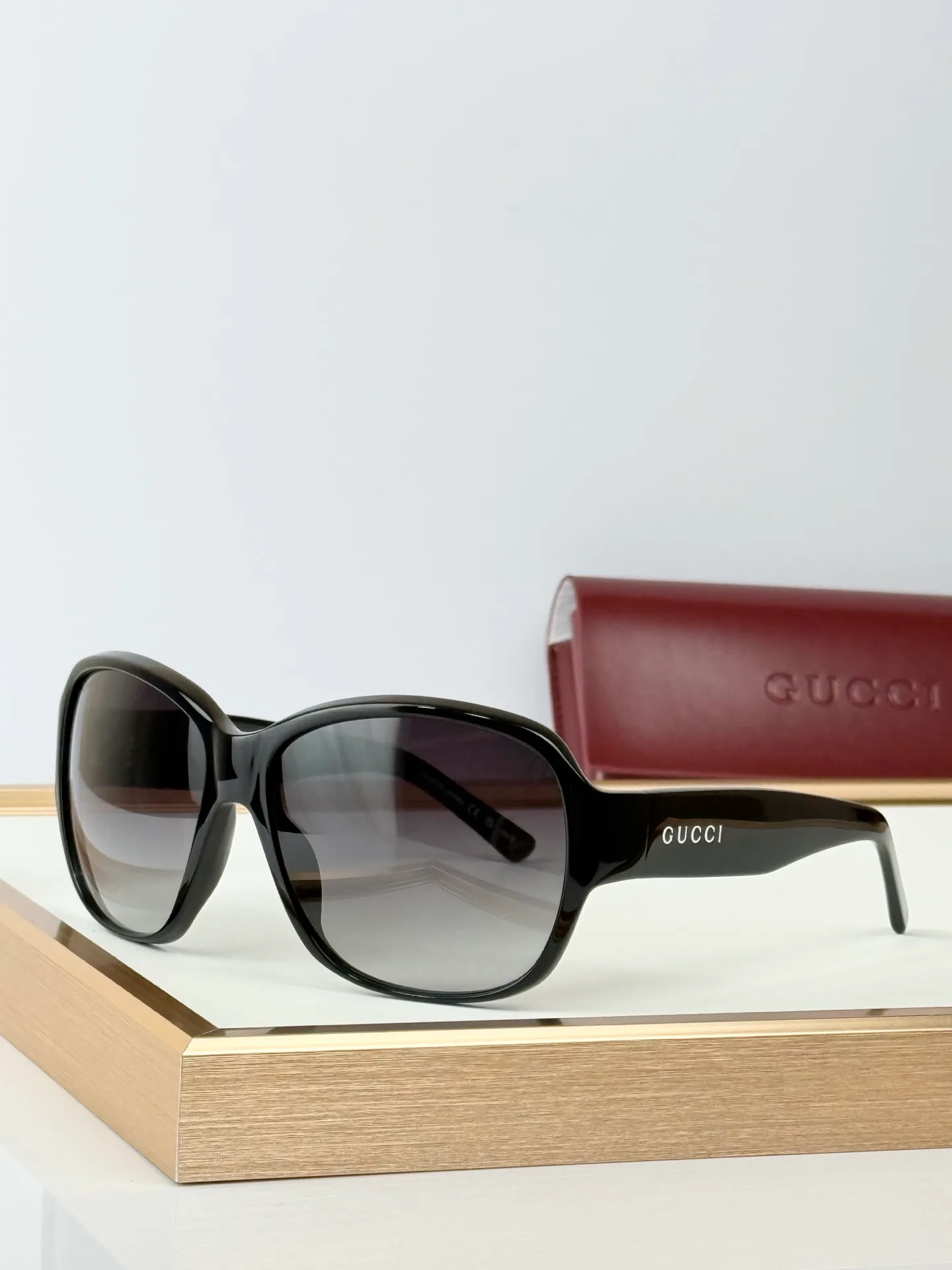 Glasses GUCCI 18060029