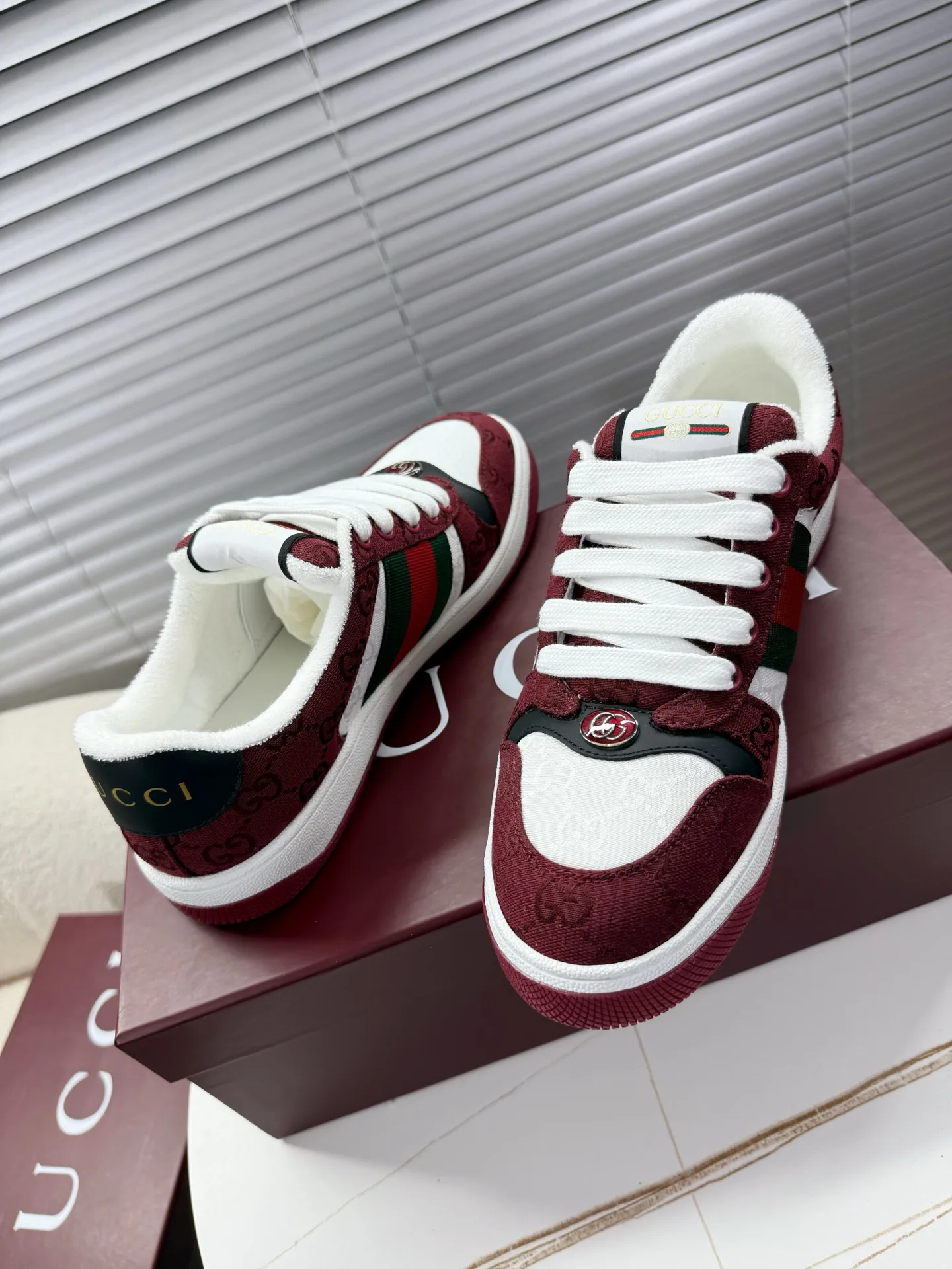 Women's Sneakers GUCCI 17451089