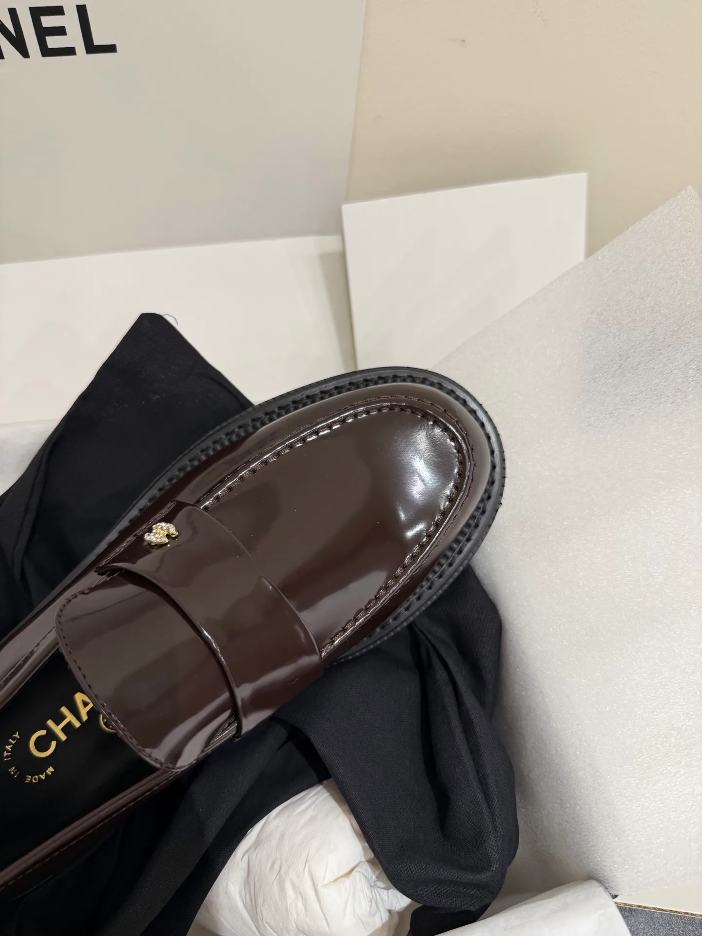Women's Loafers And Moccasins CHANEL 18244912