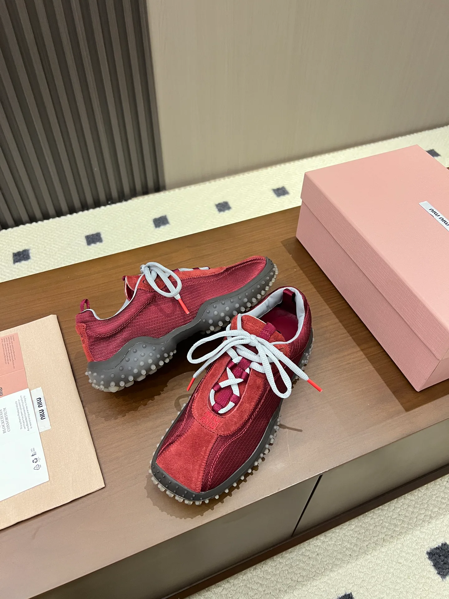 Women's Sneakers MIU MIU 17968606