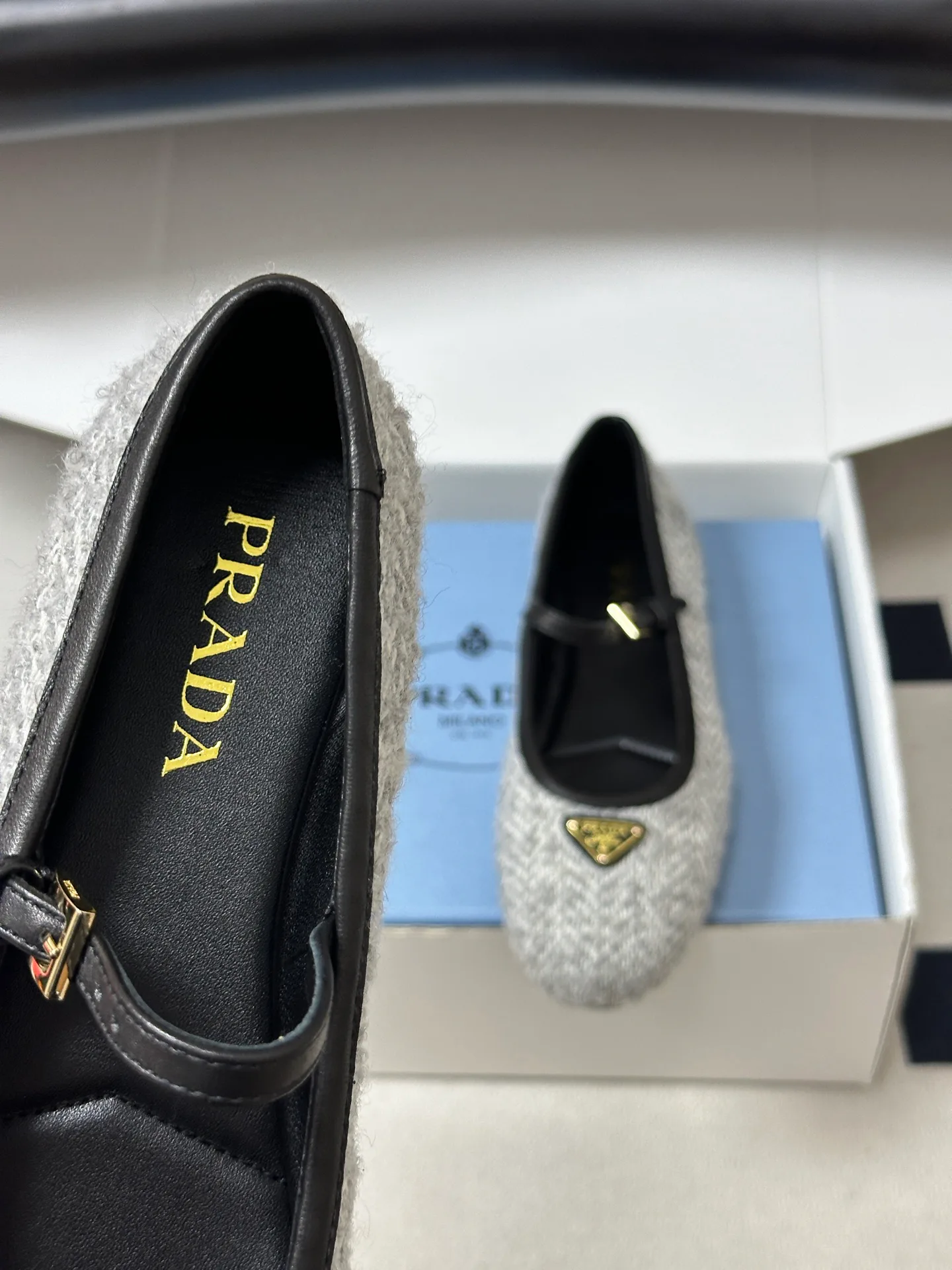 Women's Ballet Flats PRADA 18492582