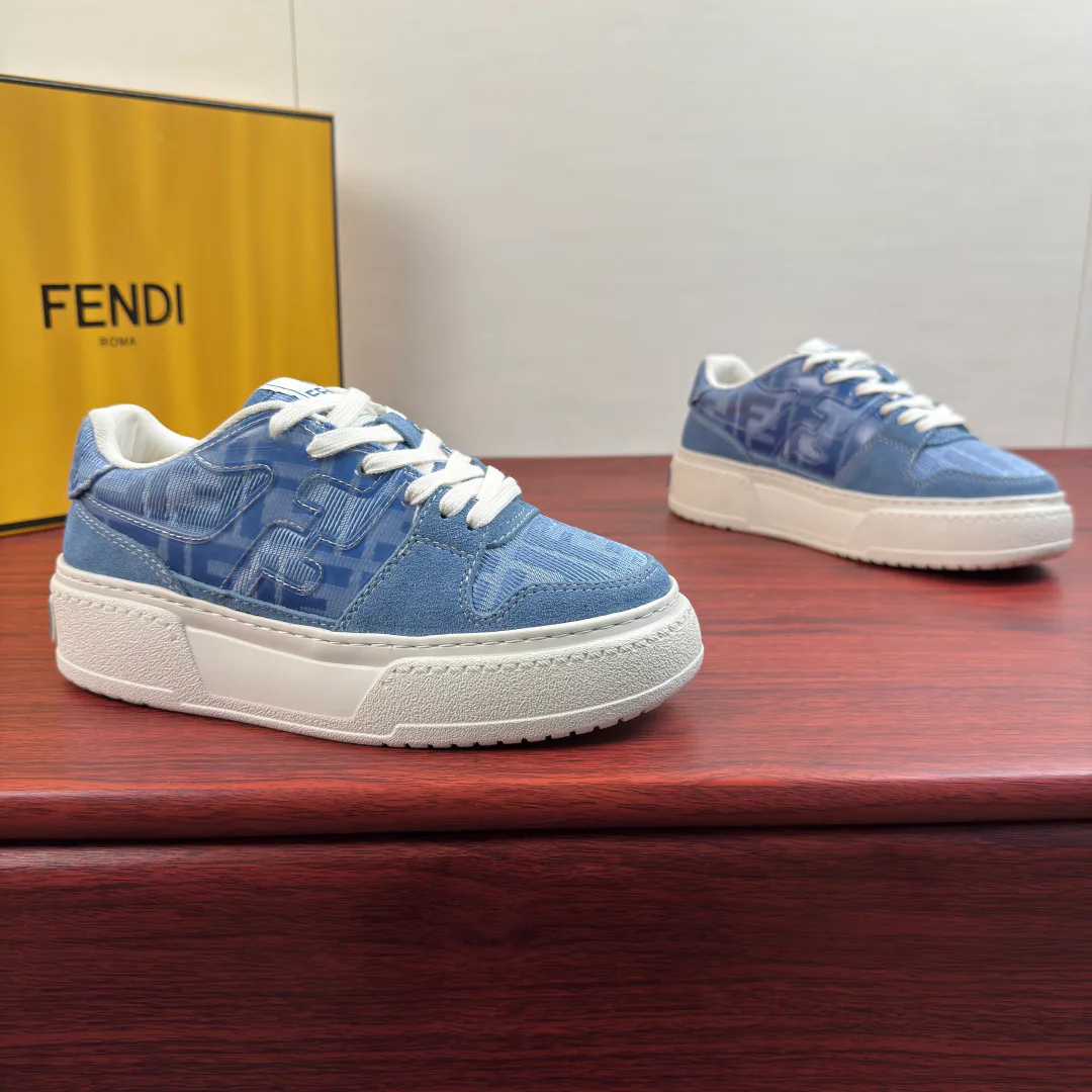 Women's Sneakers FENDI 18119031