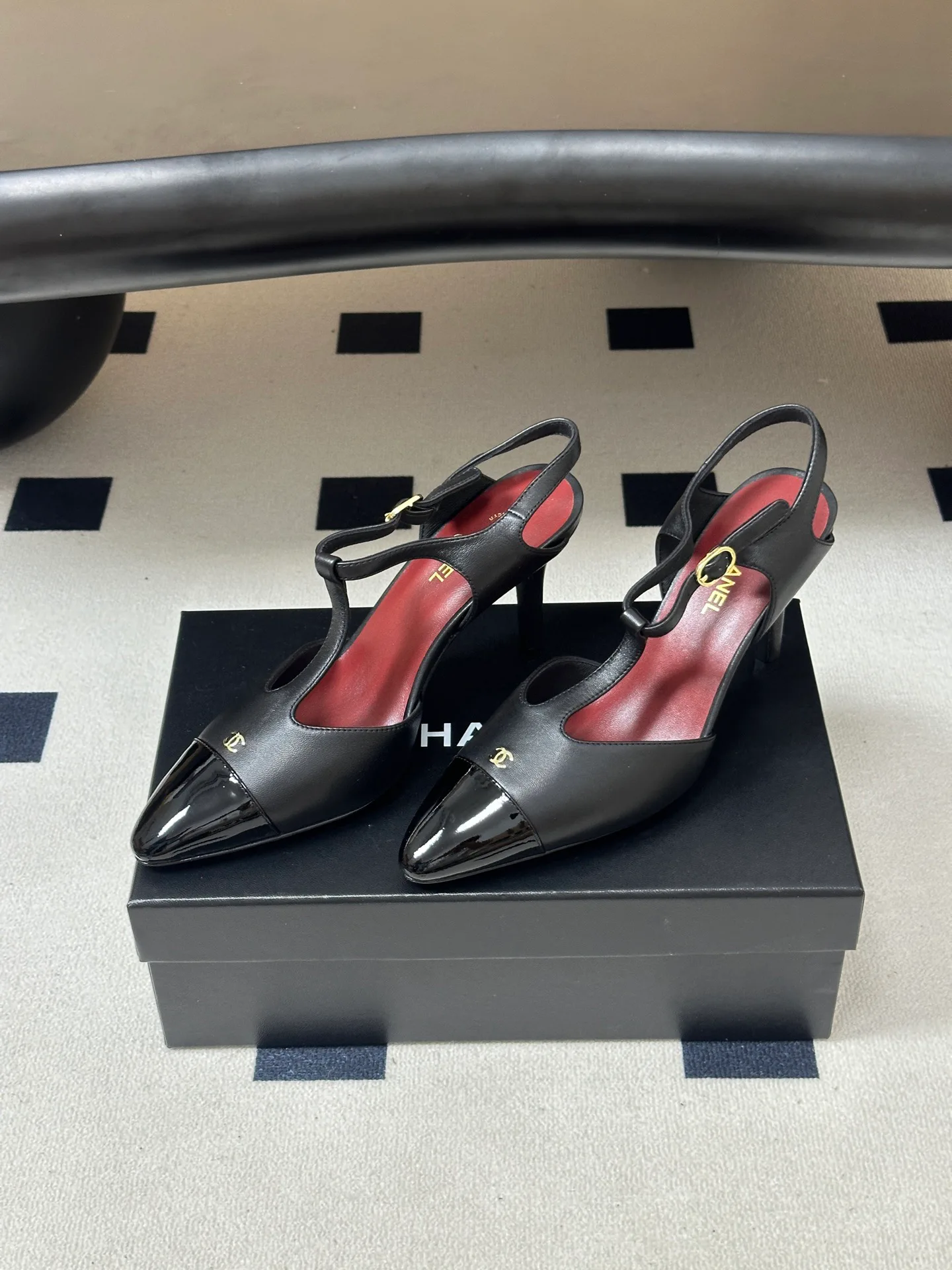 Women's Open-Toe Sandals CHANEL 17095127