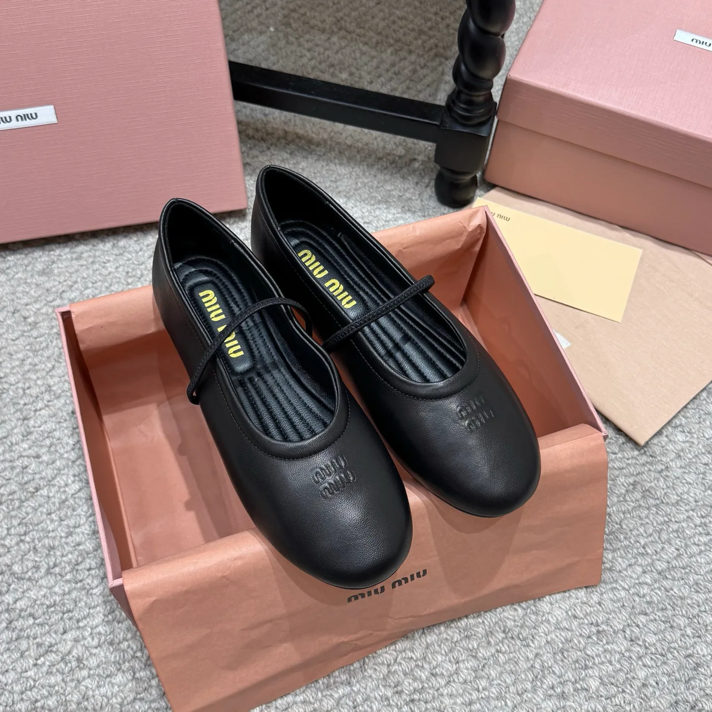Women's Ballet Flats MIU MIU 17844881