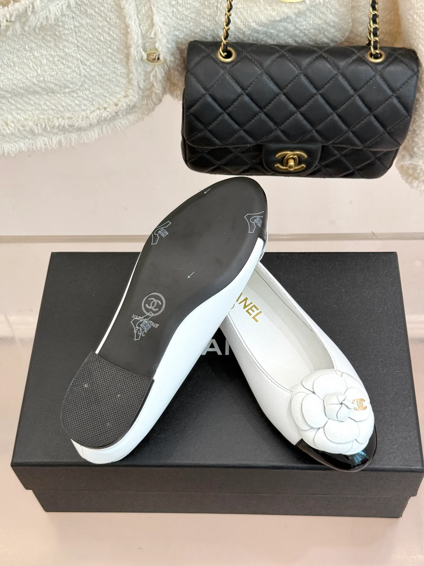 Women's Ballet Flats CHANEL 17741087