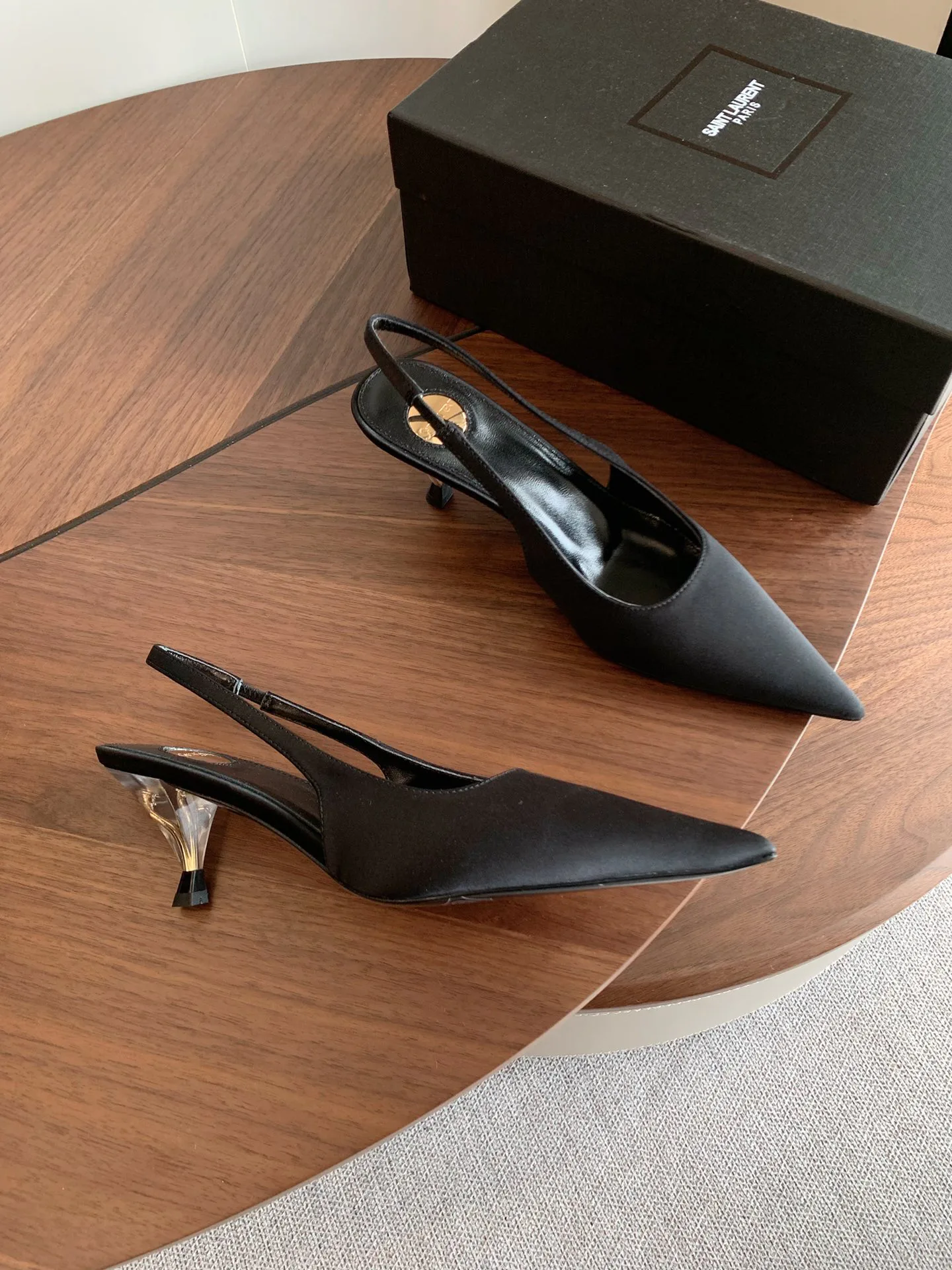 Women's Heels SAINT LAURENT 17371725