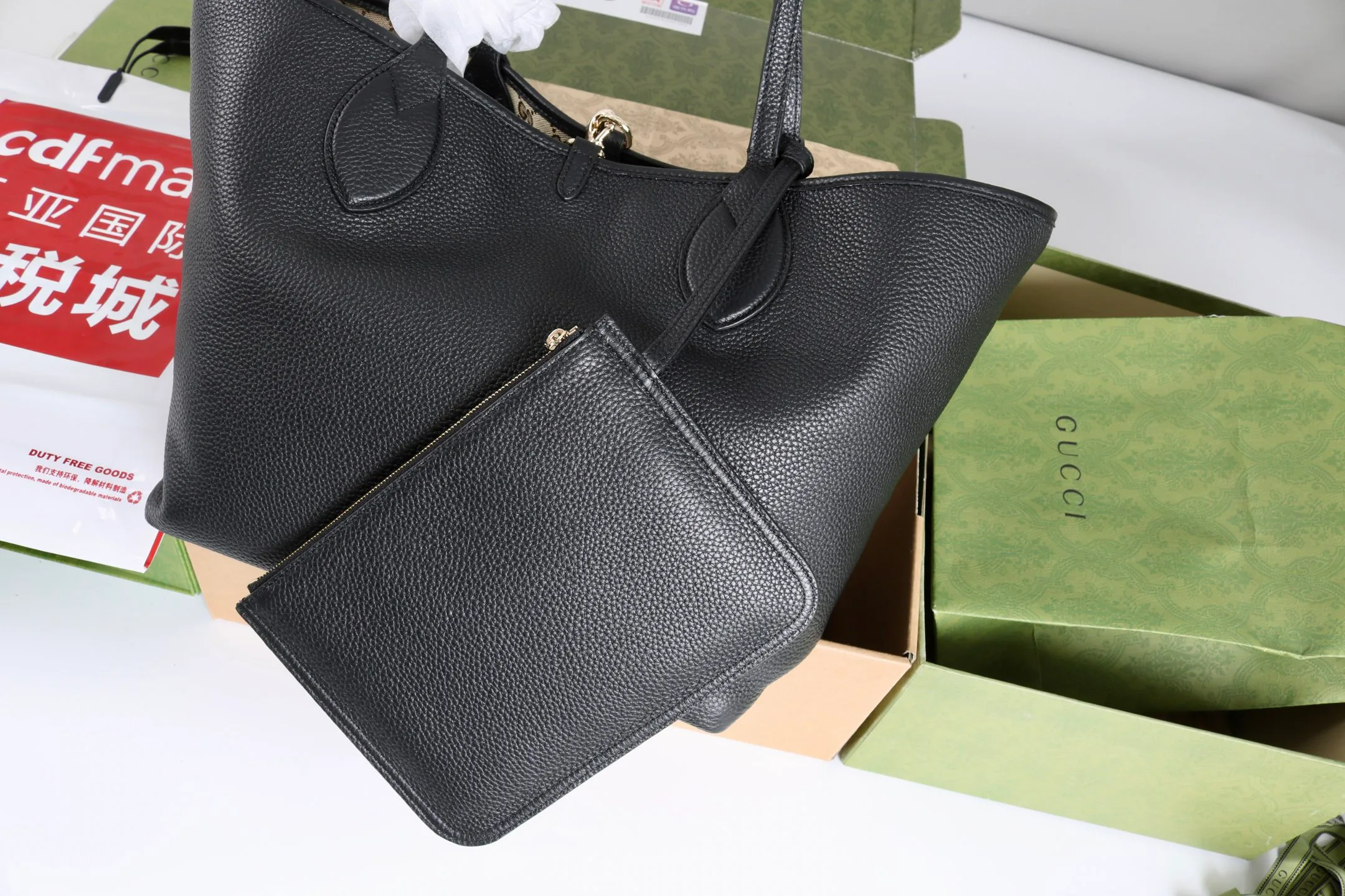 Women's Classic Handbags GUCCI 18404560