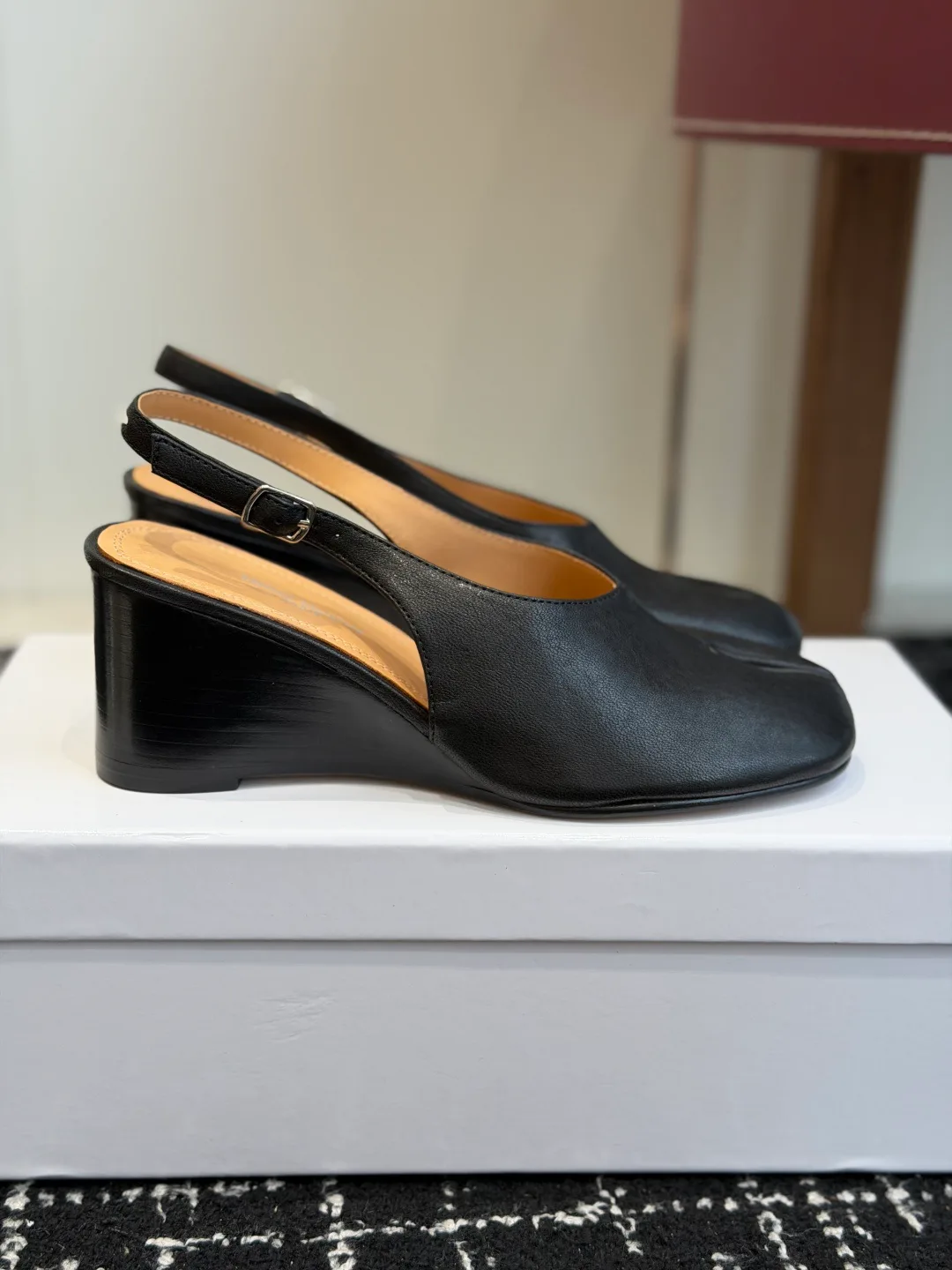 Women's Open-Toe Sandals MAISON MARGIELA 17997941