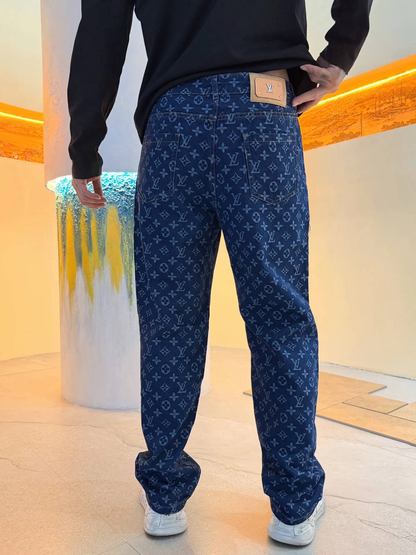 Men's Jeans LOUIS VUITTON 18499630