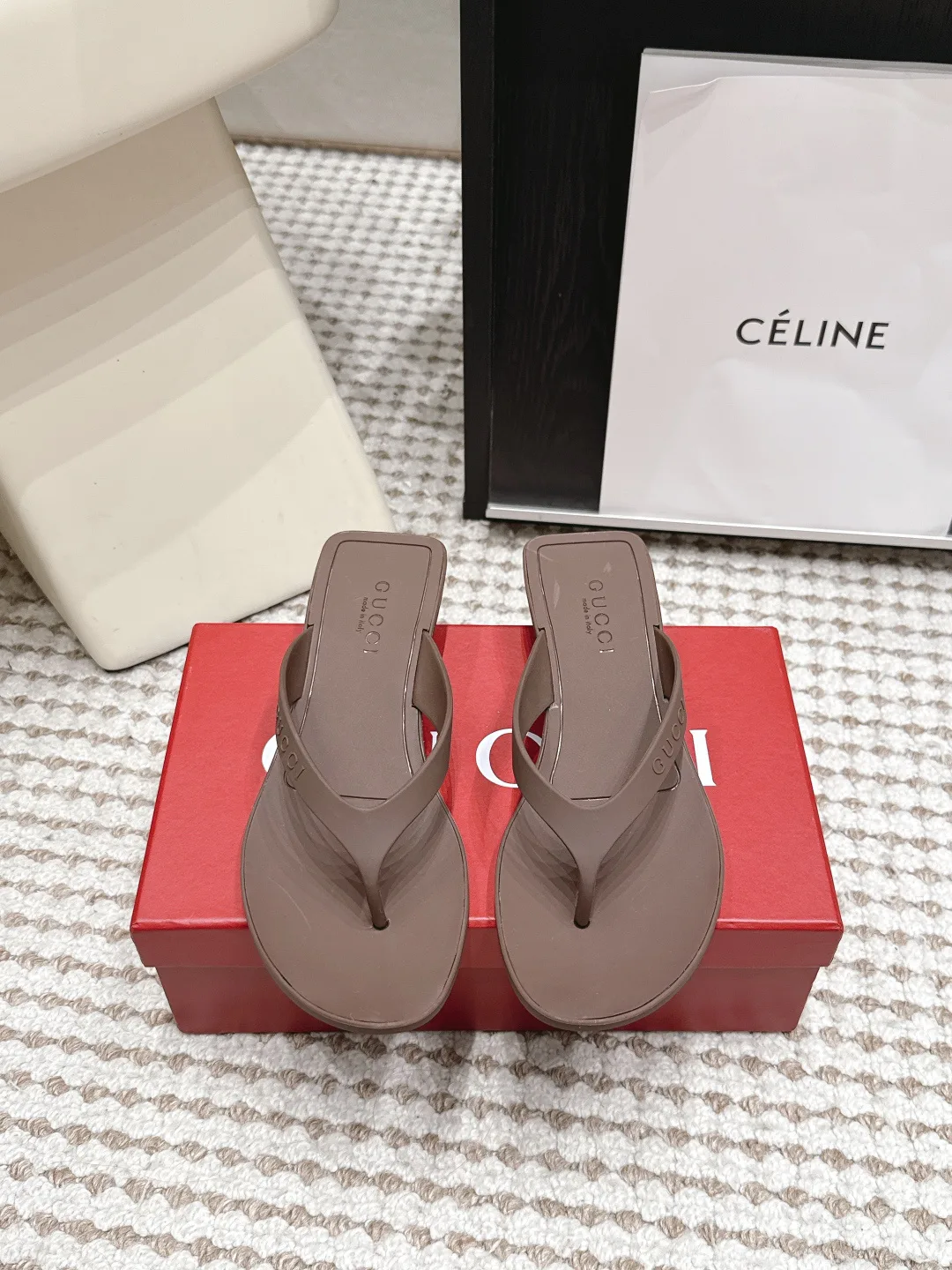 Women's Flip-Flops GUCCI 17657674