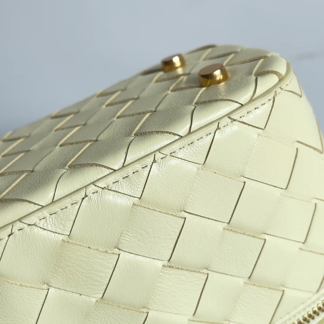 Women's Classic Handbags BOTTEGA VENETA 17825283