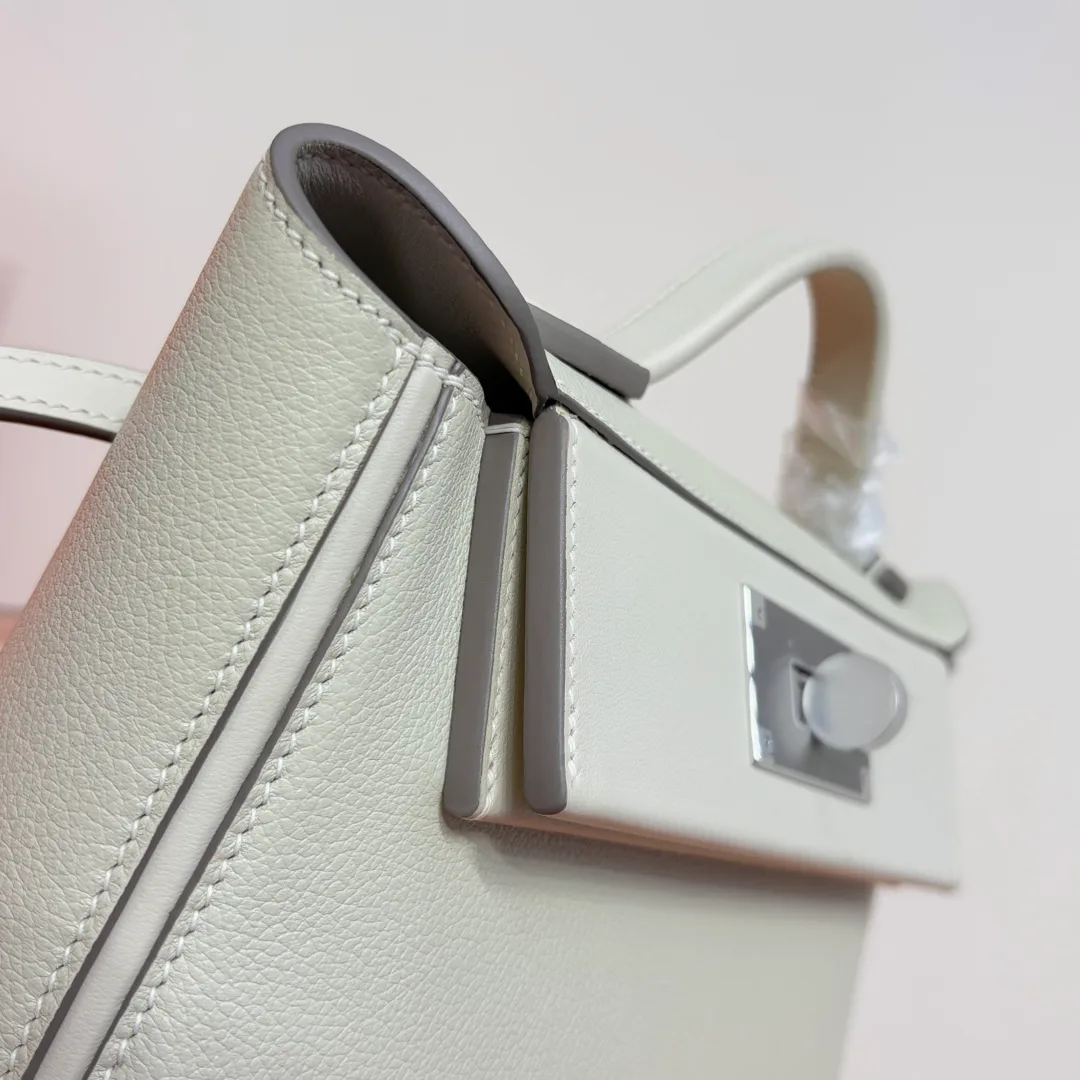 Women's Classic Handbags HERMES 18242983