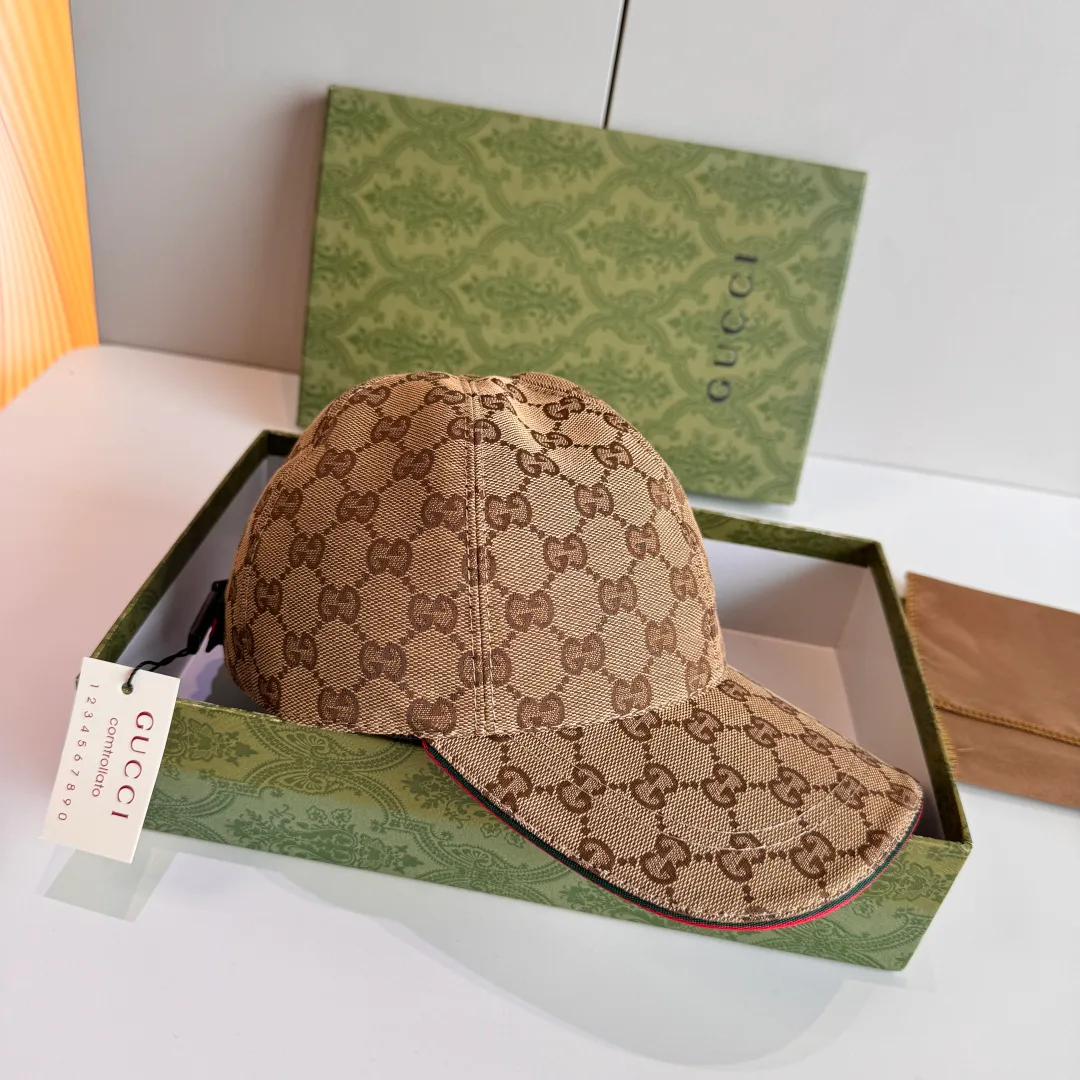 Hats GUCCI 17467747