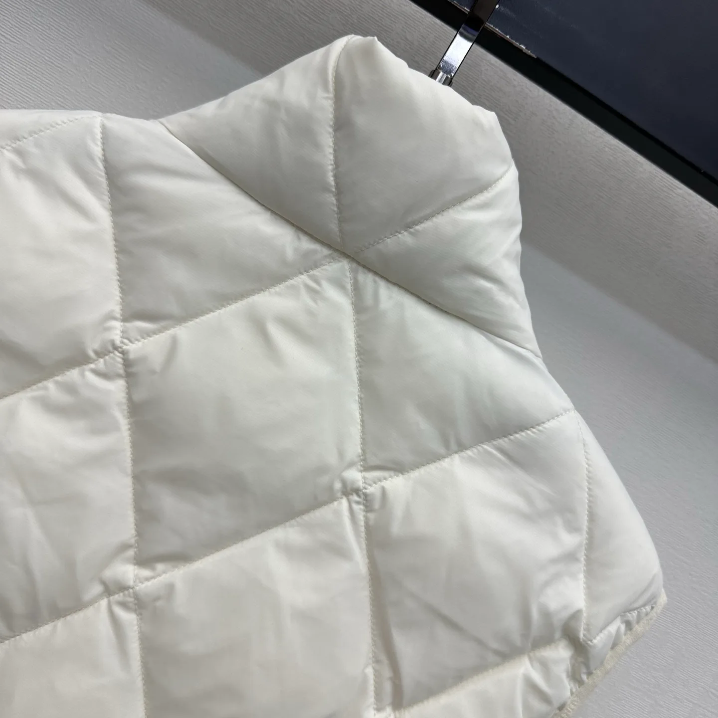 Women's Vests BURBERRY 18555711