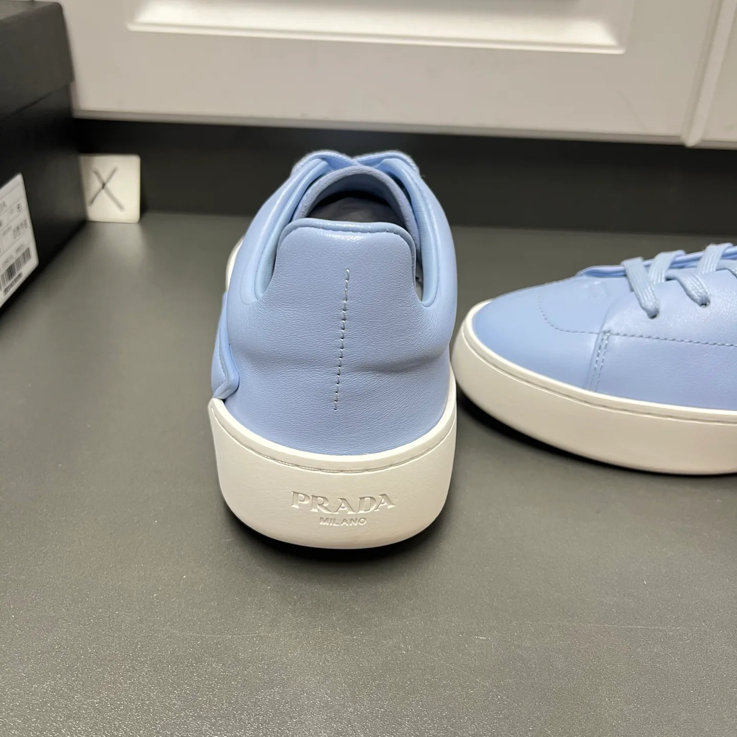 Men's Sneakers PRADA 16940088