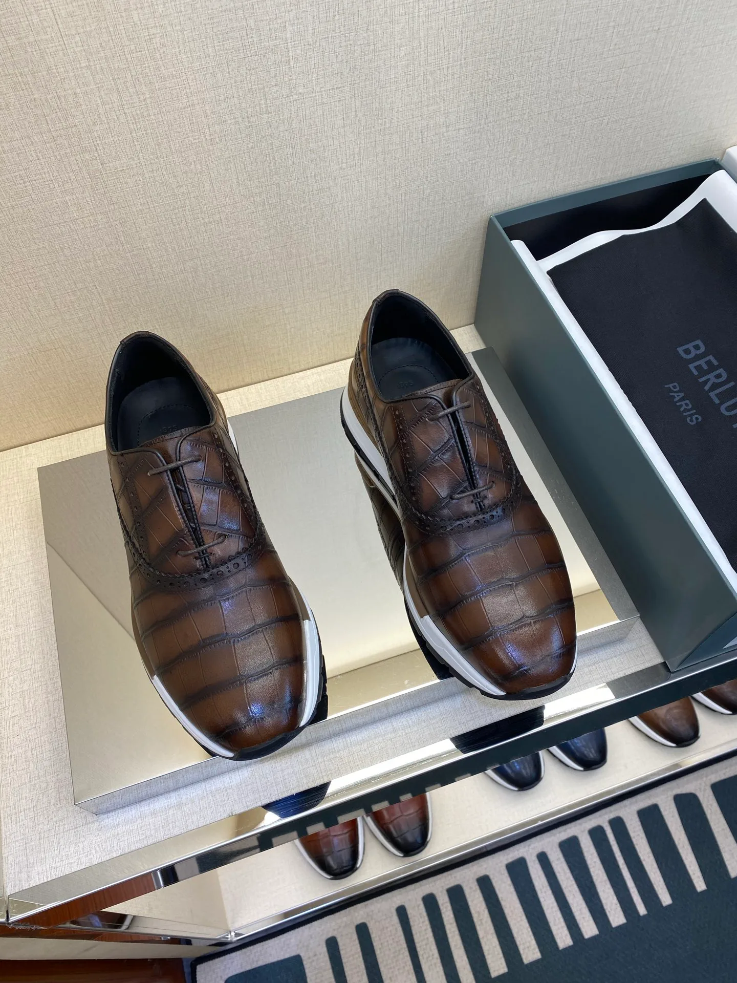Men's Loafers And Dress Shoes BERLUTI 17971917