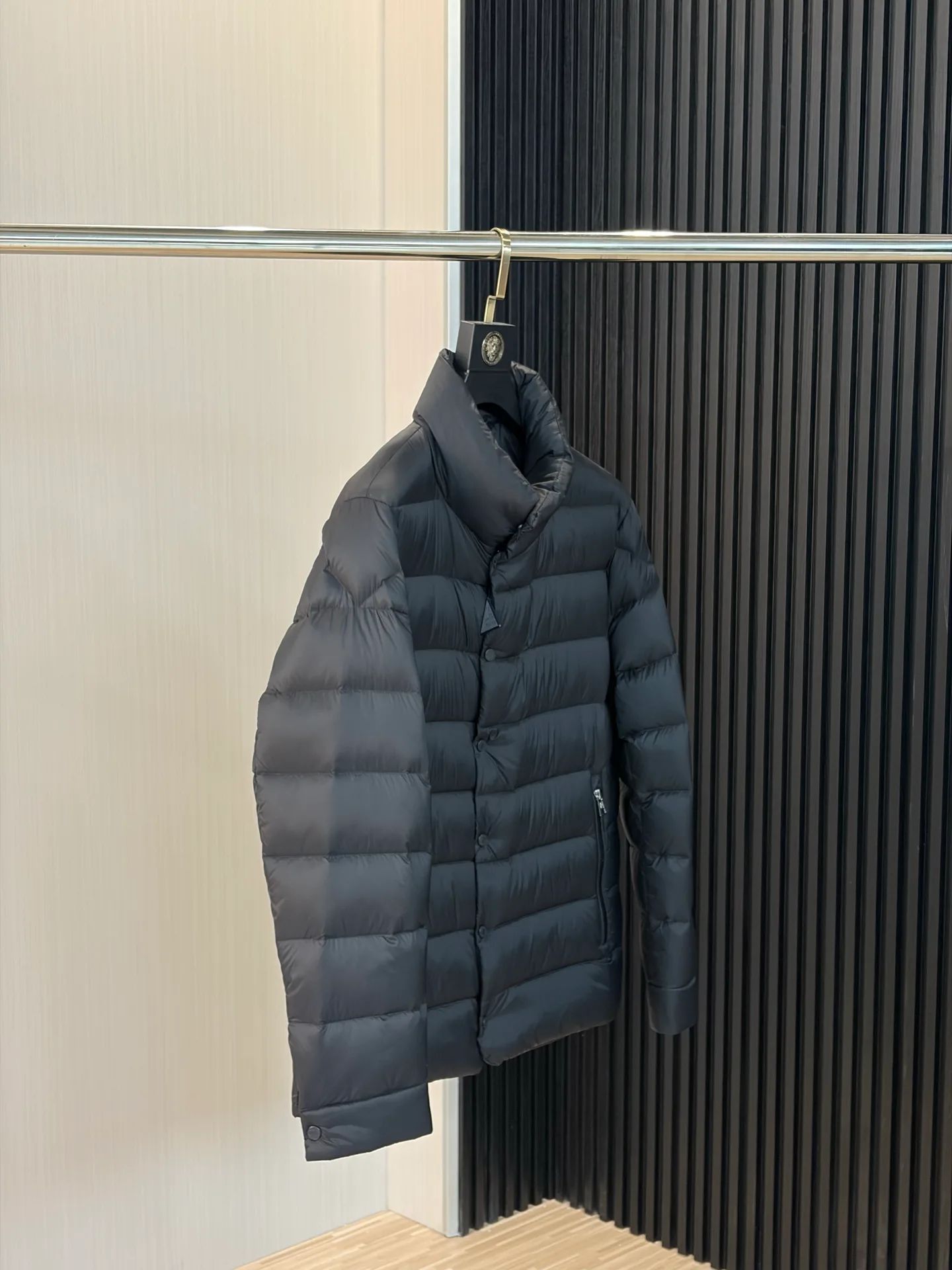 Men's Jackets And Down Jackets MONCLER 17868387