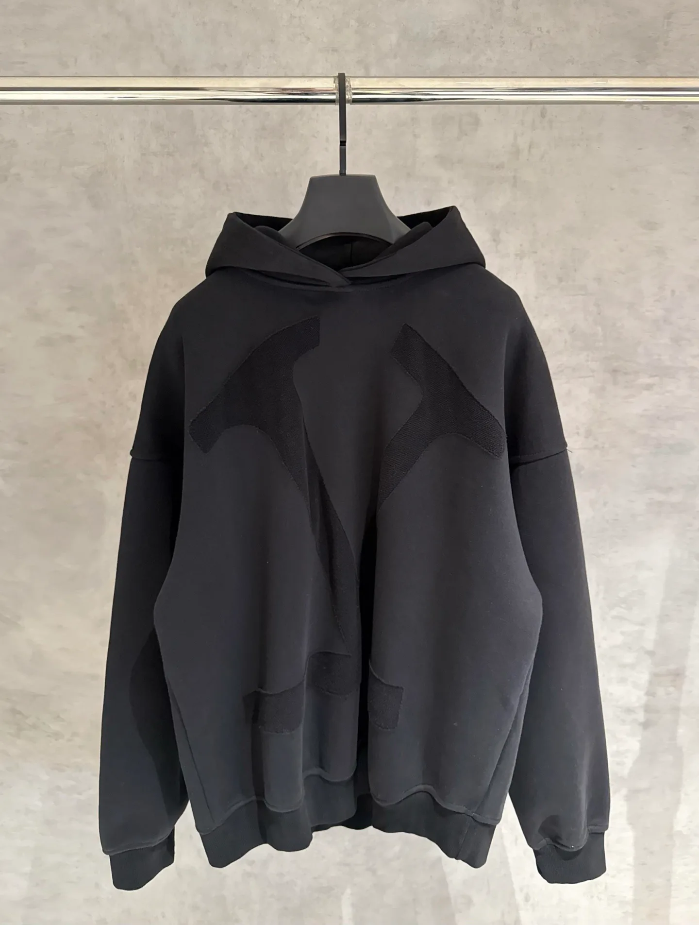 Men's Sweatshirts And Hoodies VALENTINO 18197086