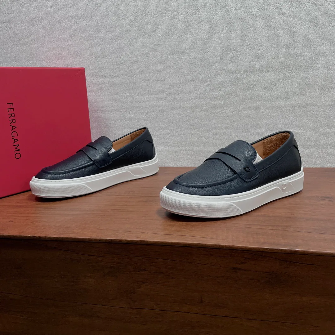 Men's Loafers And Dress Shoes SALVATORE FERRAGAMO 17971441