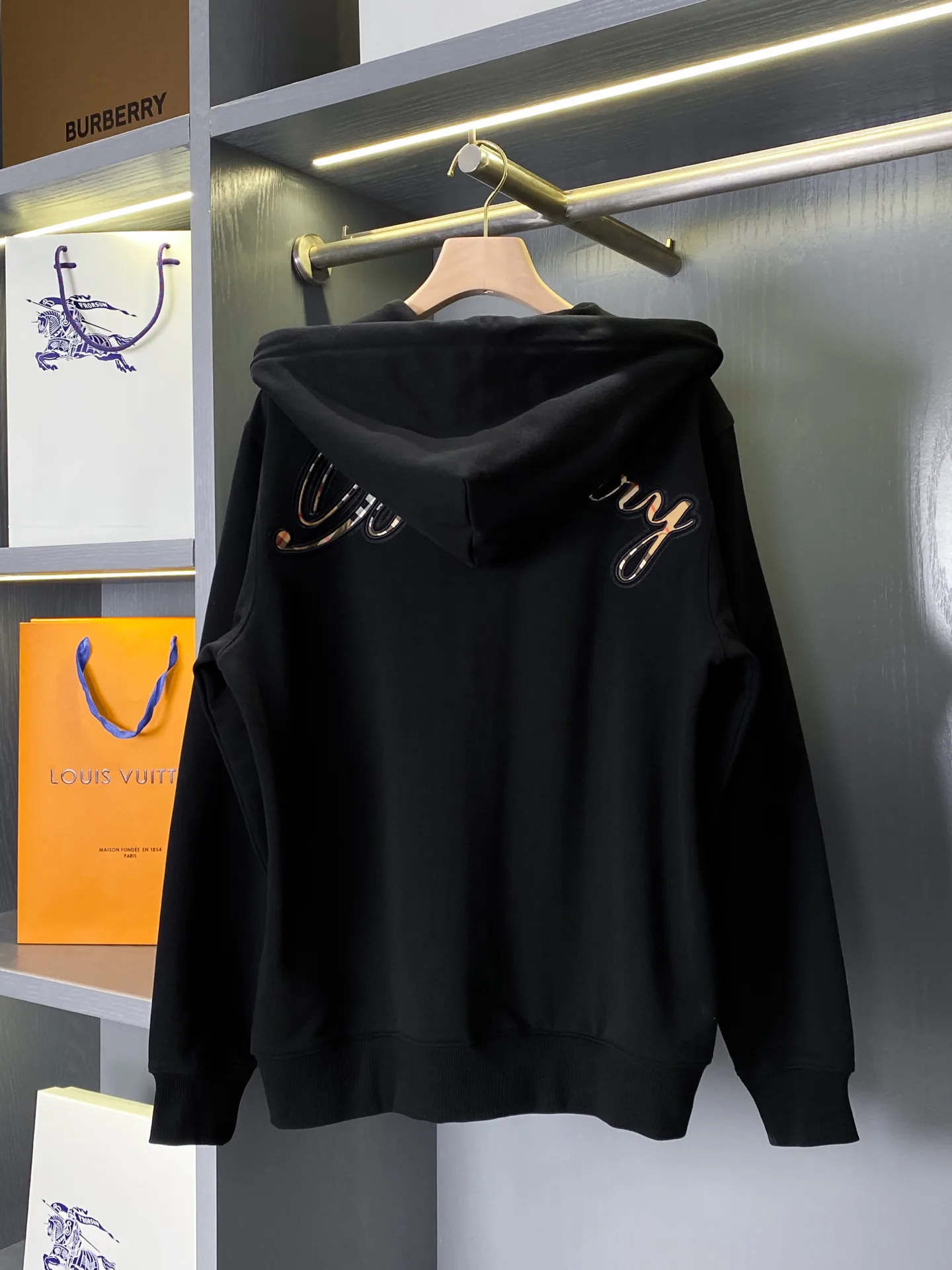 Men's Sweatshirts And Hoodies BURBERRY 18141430