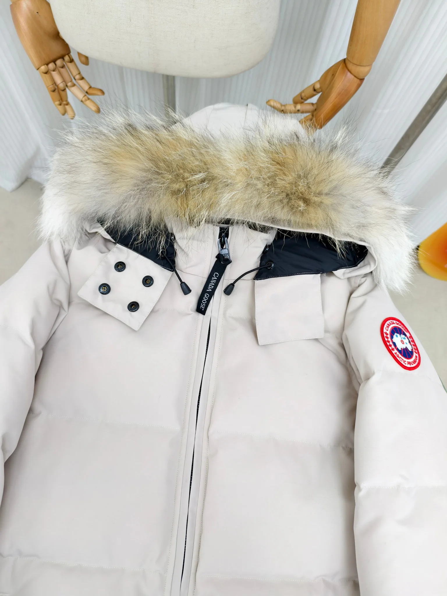Куртки И Пуховики Мужские Canada Goose 18589883