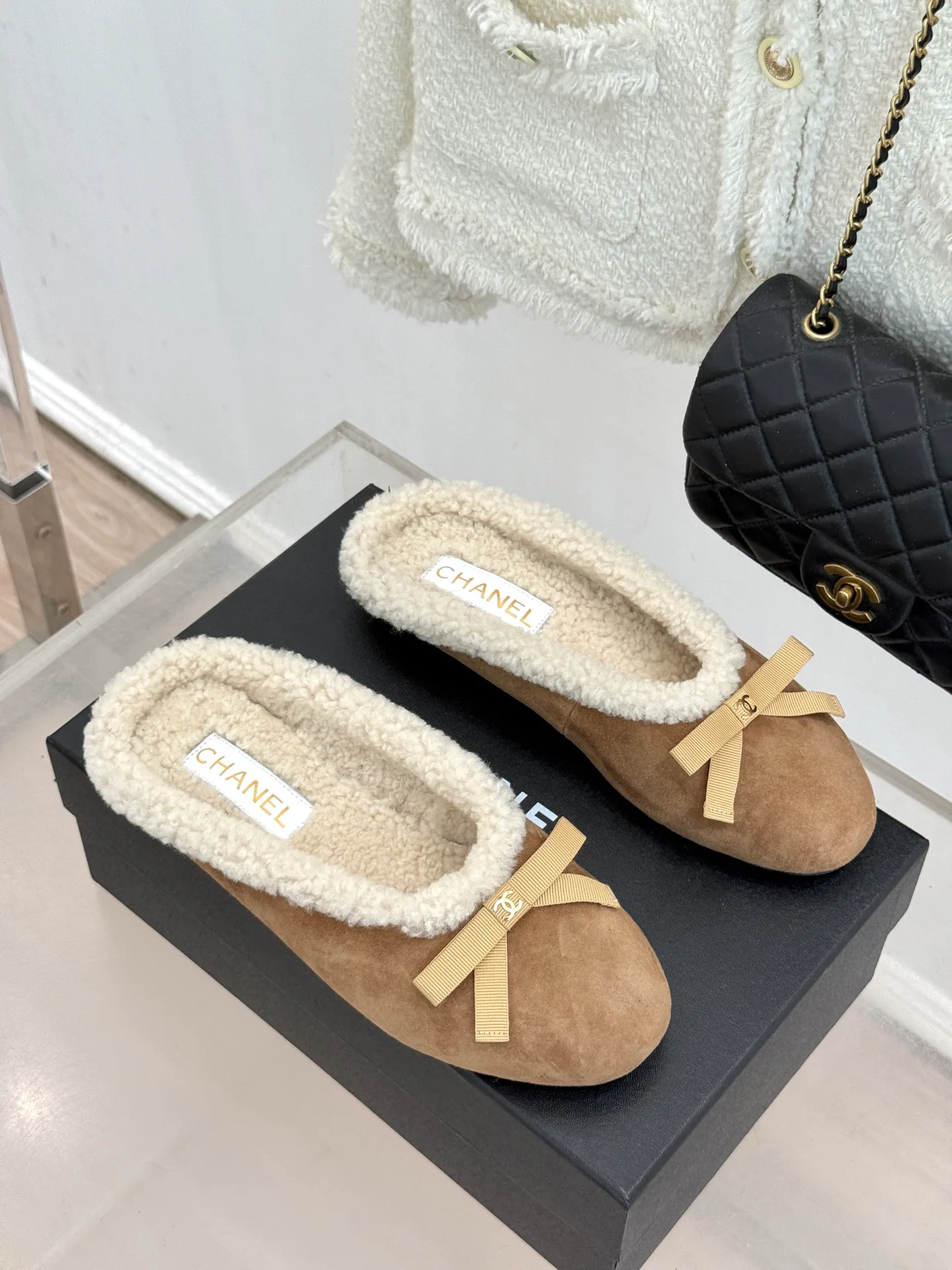 Women's Mules And Clogs CHANEL 17938389