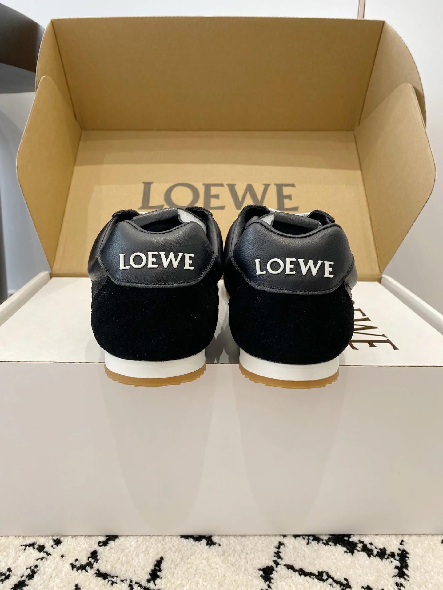 Women's Sneakers LOEWE 18268854