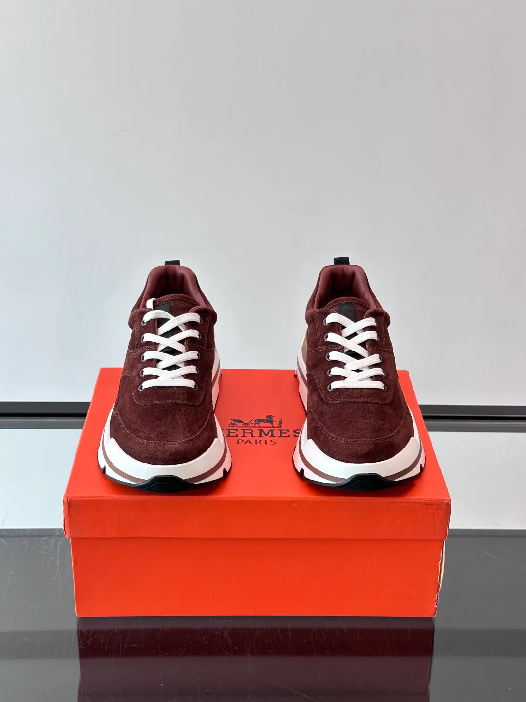 Men's Sneakers HERMES 18500620