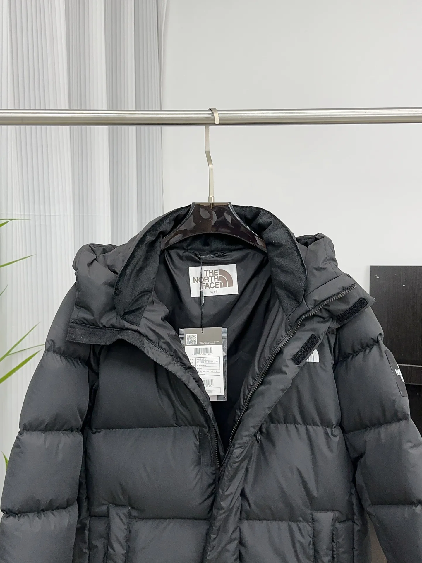 Women's Jackets And Down Jackets THE NORTH FACE 18129650