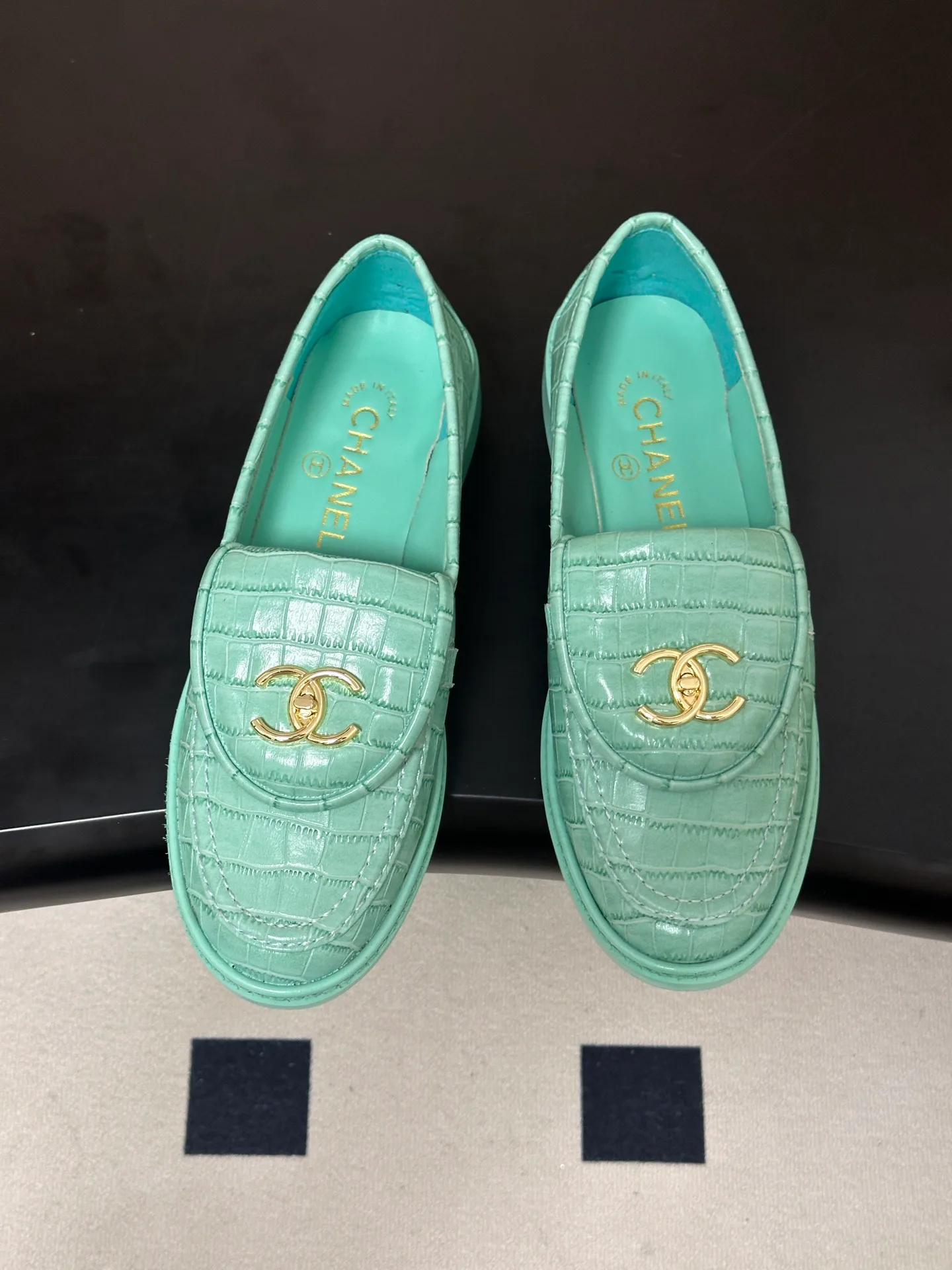 Women's Loafers And Moccasins CHANEL 18543423