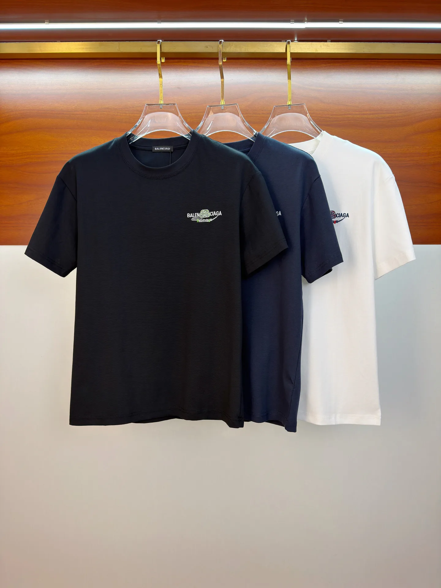 Men's T-Shirts BALENCIAGA 18296322