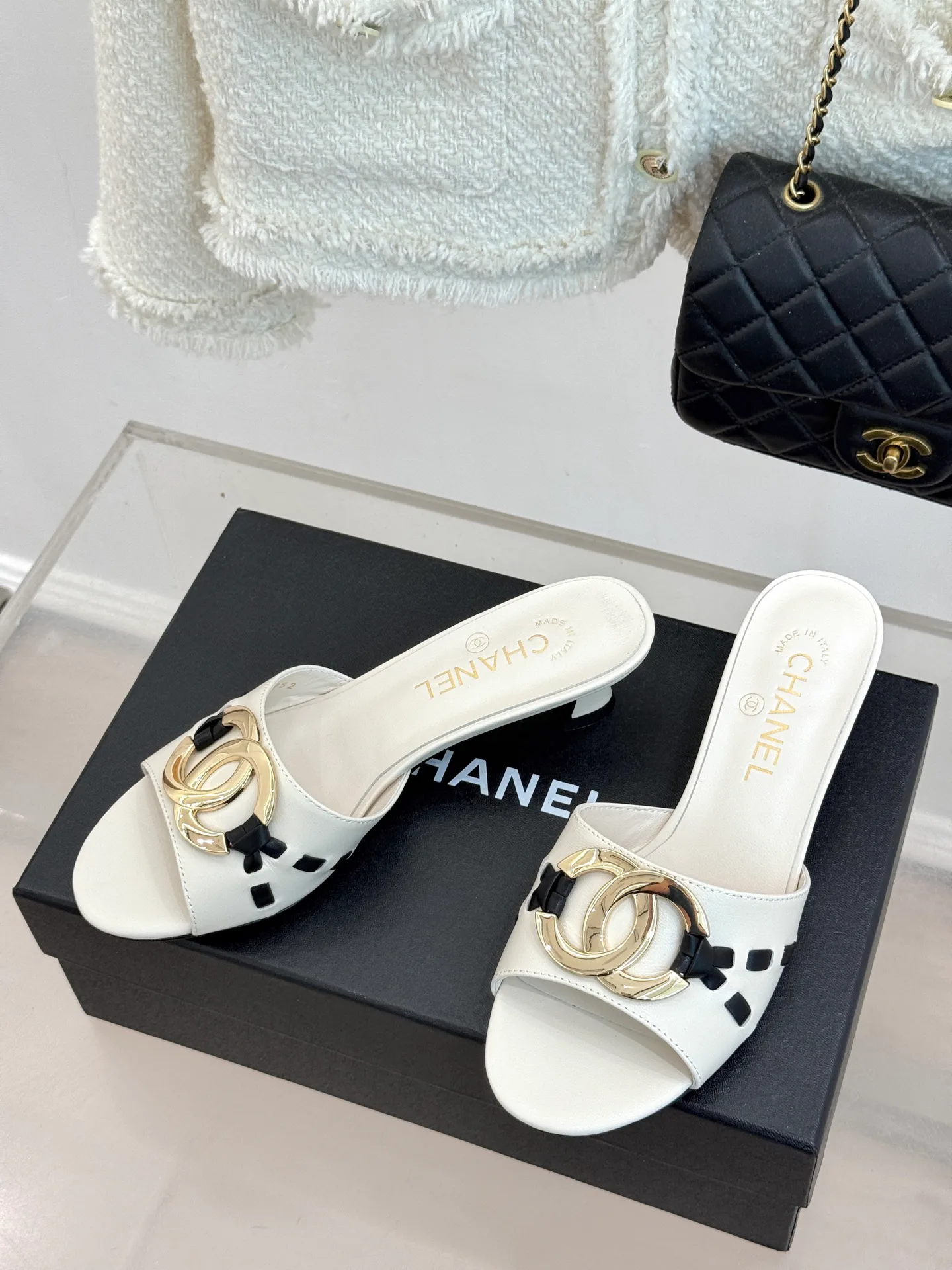 Women's Open-Toe Sandals CHANEL 17025707