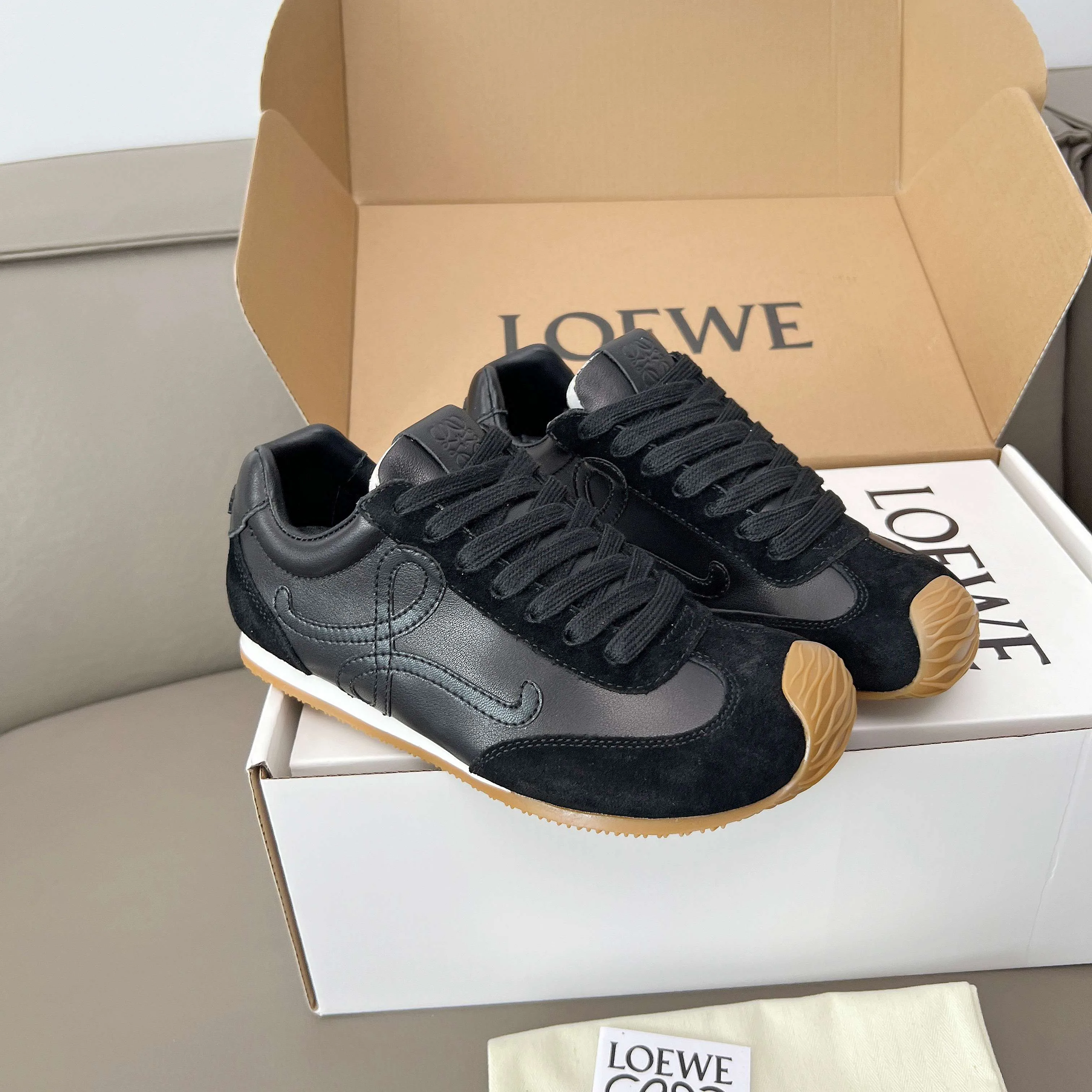 Women's Sneakers LOEWE 18011181