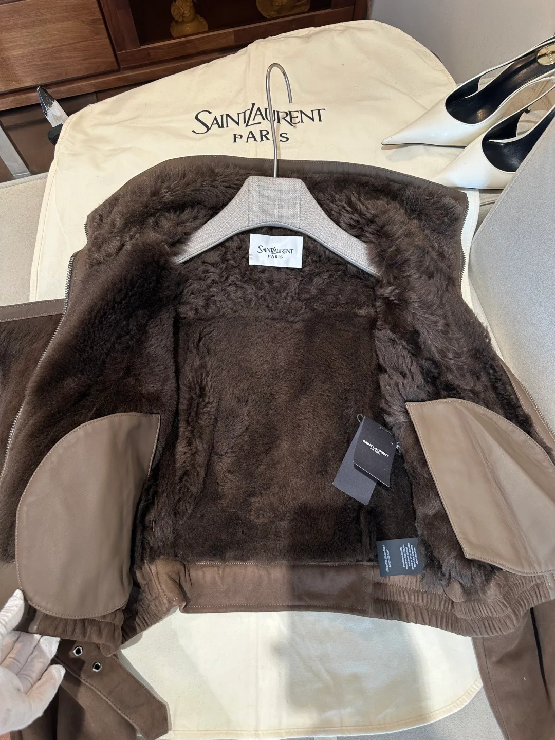 Women's Leather Jackets And Sheepskin Coats SAINT LAURENT 18040652