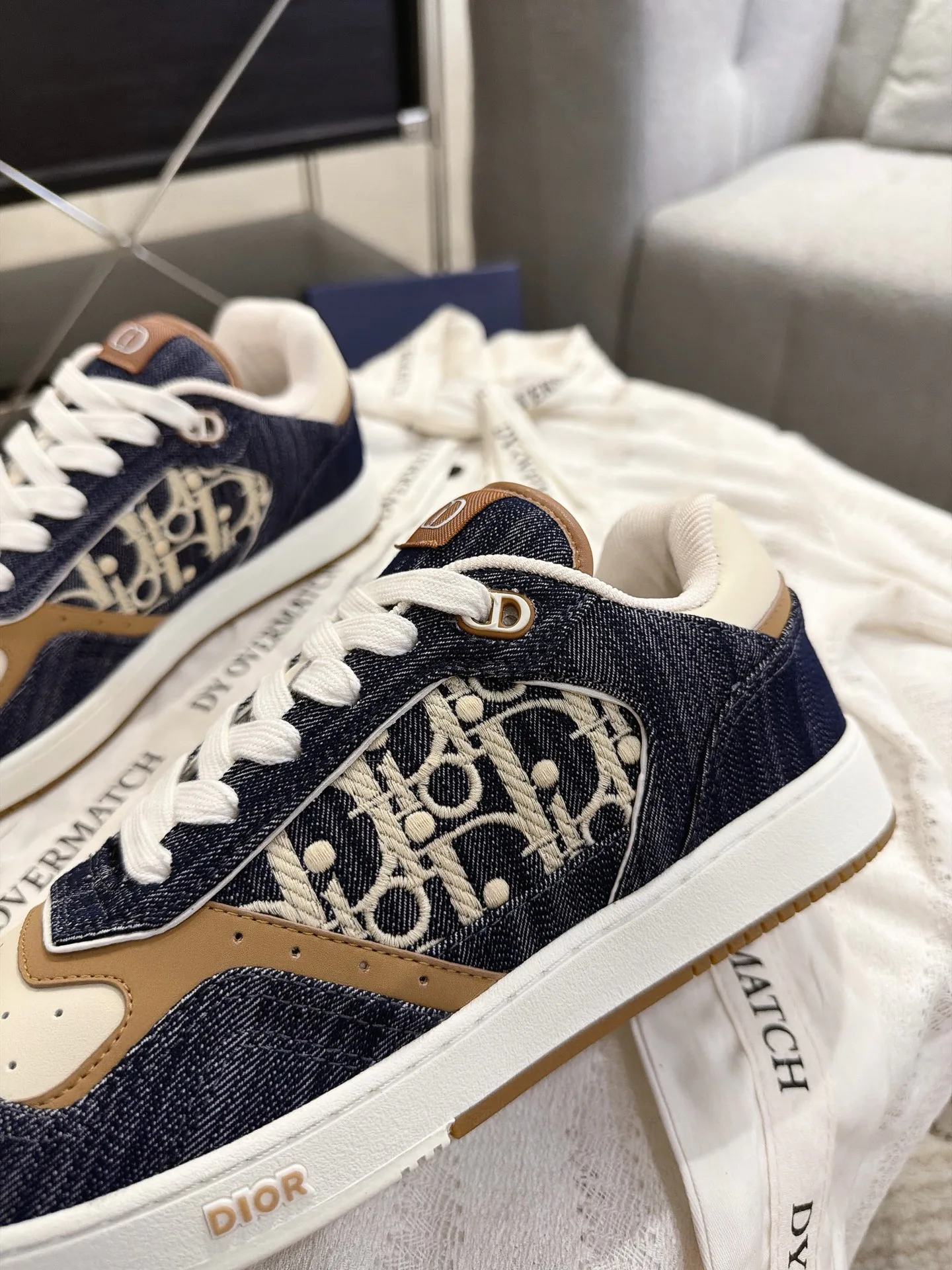 Women's Sneakers CHRISTIAN DIOR 18233124