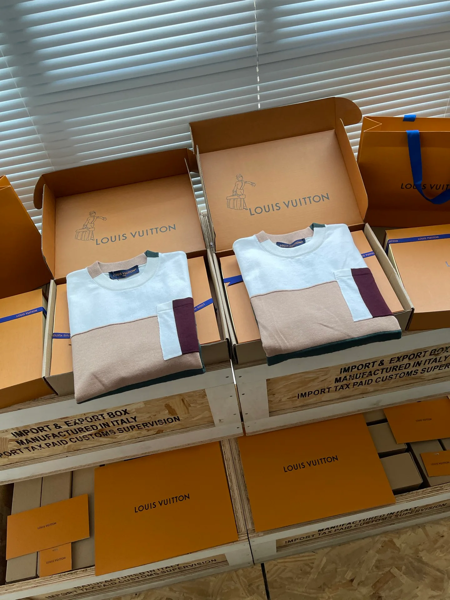 Men's T-Shirts LOUIS VUITTON 18414003