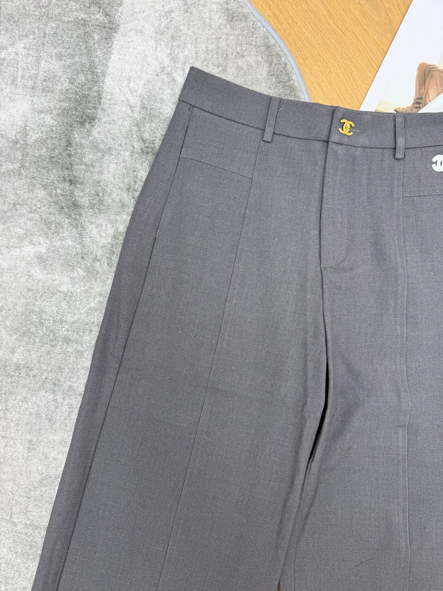 Women's Trousers CHANEL 18348253